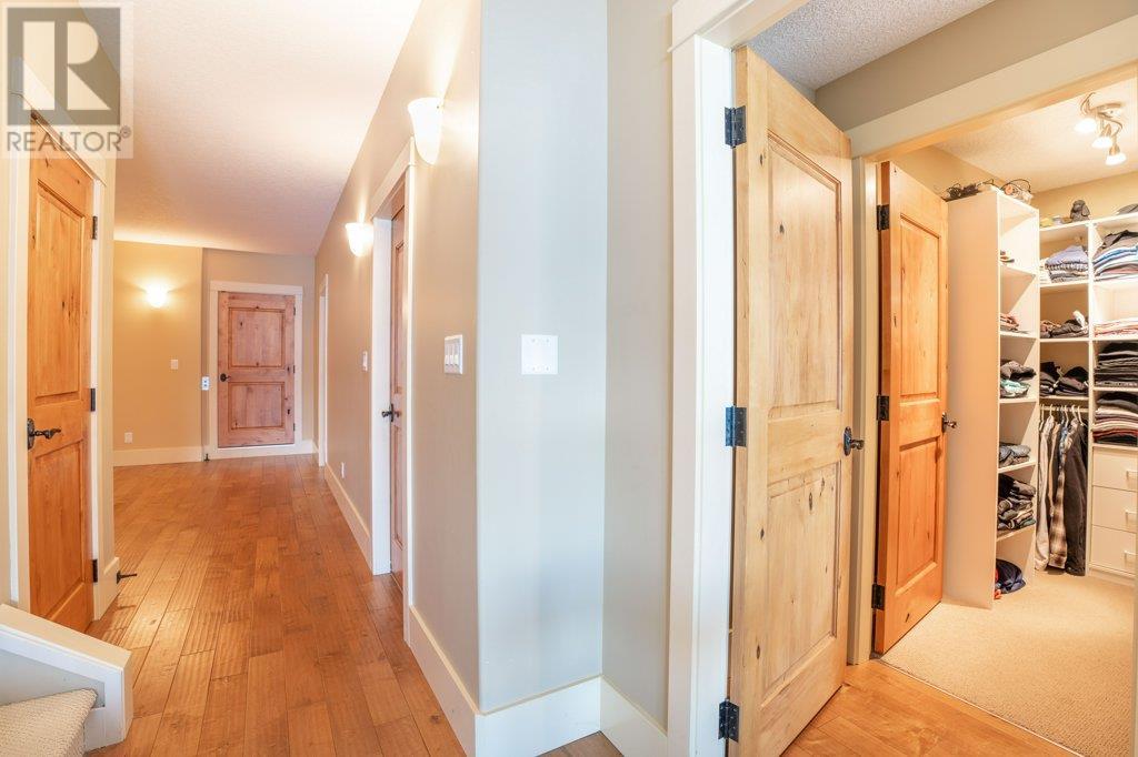 207 14419 Downton Avenue, Summerland
