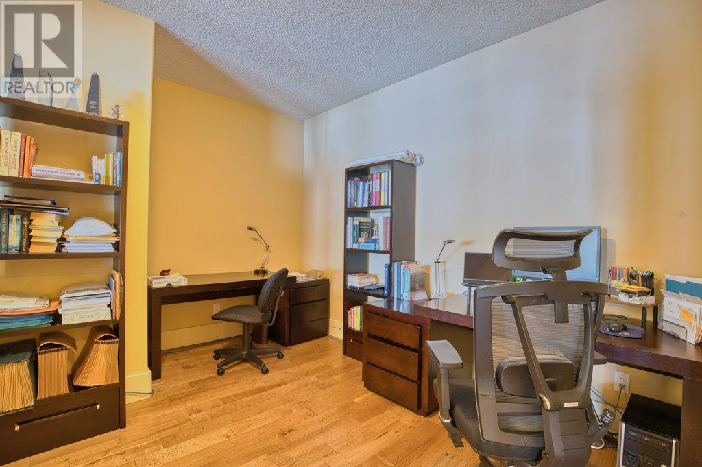 207 14419 Downton Avenue, Summerland