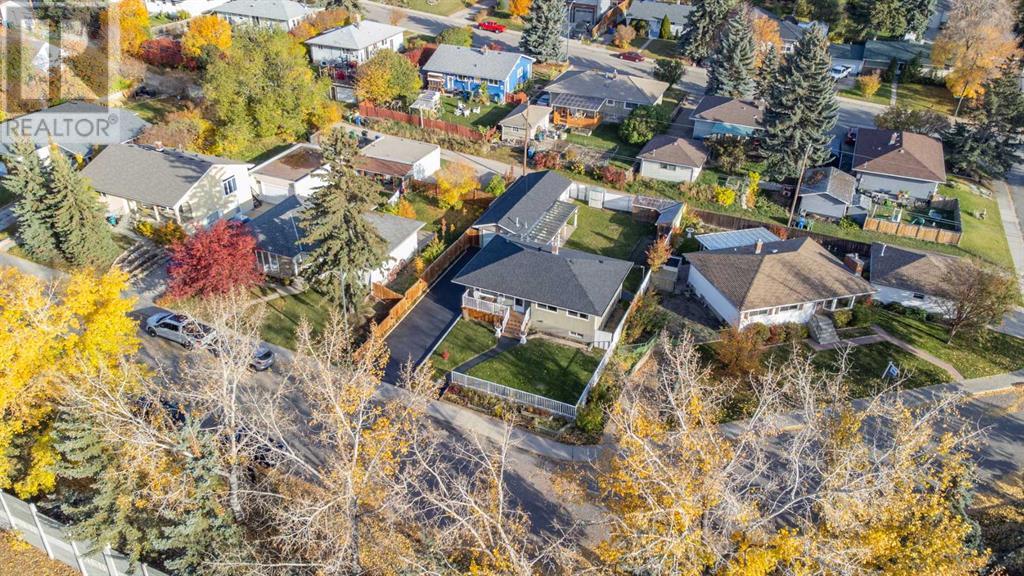 Single Family House Bungalow for Sale in  Trafford Place NW Thorncliffe Calgary 