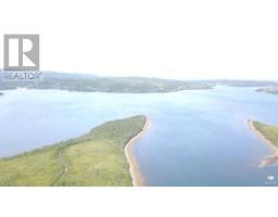 10 Long Cove Square thumbnail 4