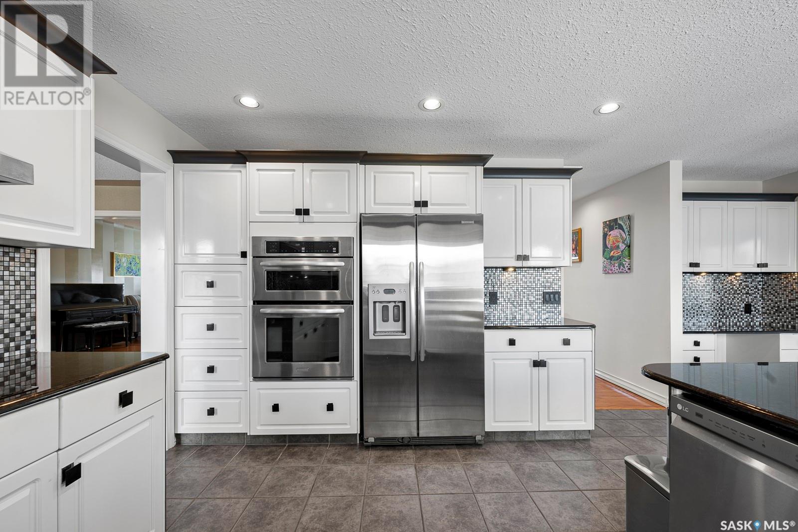 Photo 16 of 5054 Wascana Vista Court, Regina SK