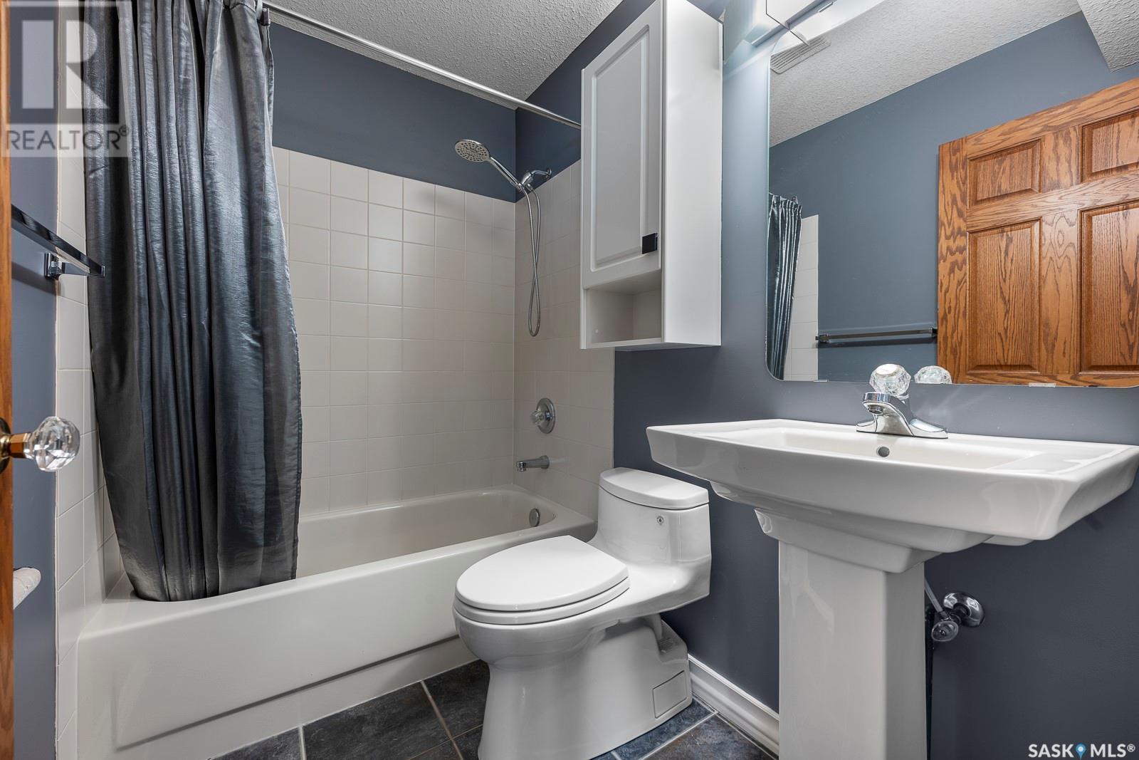 Photo 47 of 5054 Wascana Vista Court, Regina SK
