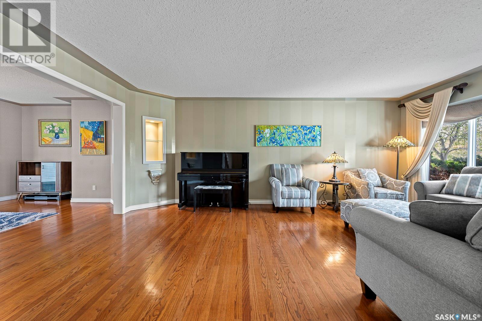 Photo 8 of 5054 Wascana Vista Court, Regina SK