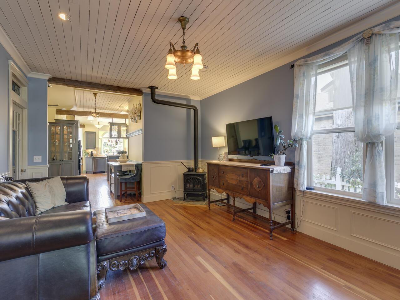 34866 CLAYBURN ROAD, Abbotsford real estate listing R2953315