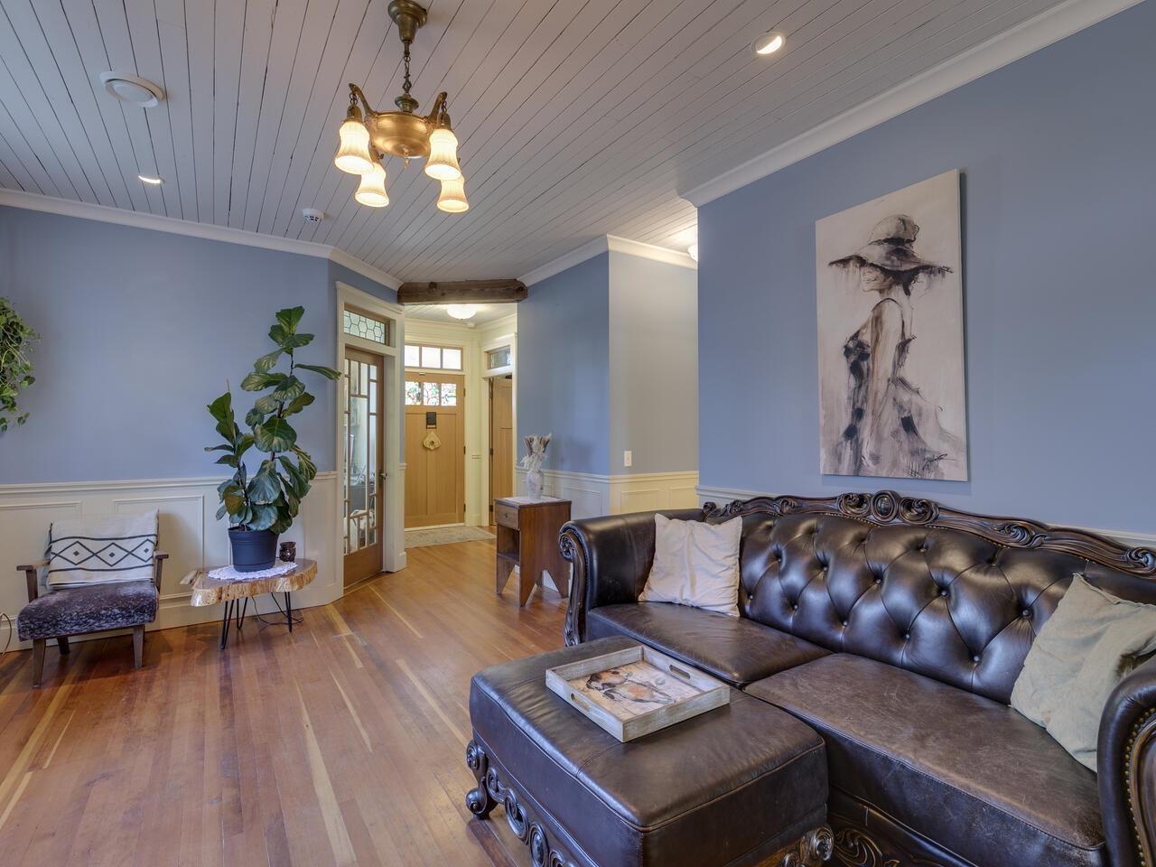 34866 CLAYBURN ROAD, Abbotsford real estate listing R2953315