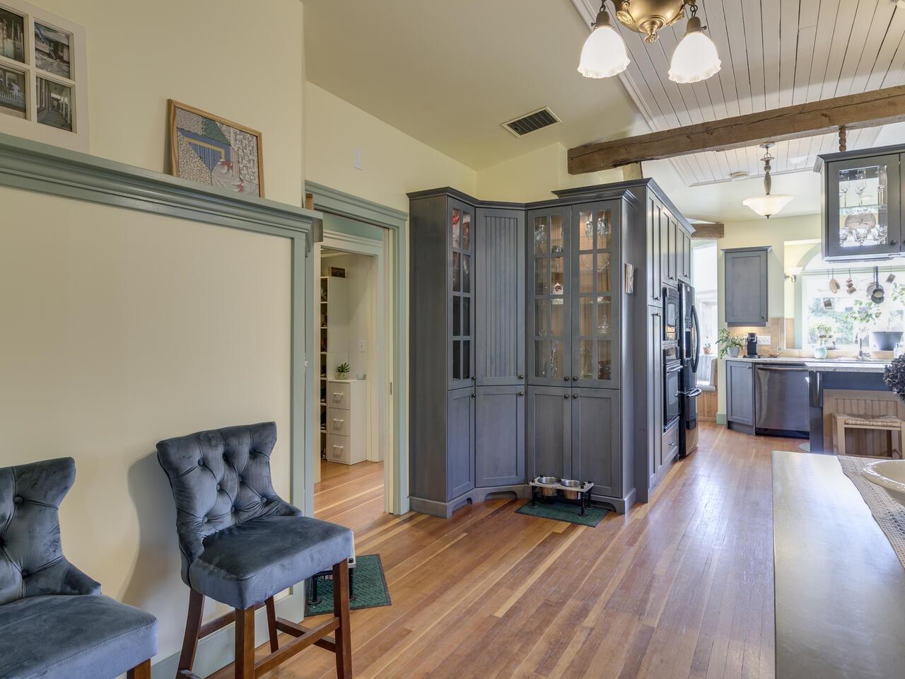 34866 CLAYBURN ROAD, Abbotsford real estate listing R2953315