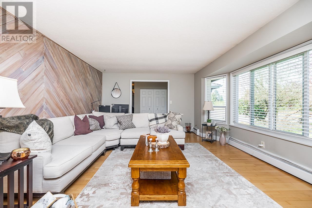 13795 HALE ROAD, Pitt Meadows real estate listing R2953879