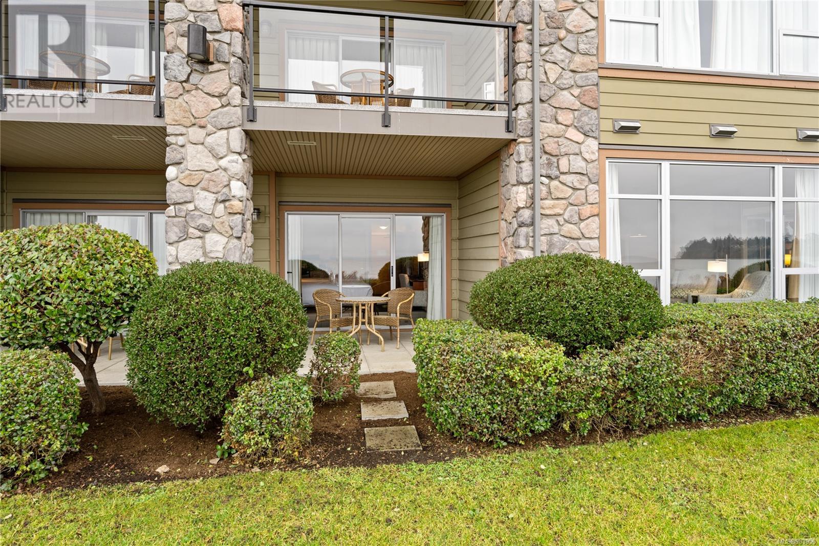 113/114D 181 Beachside Dr, Parksville real estate listing 983956