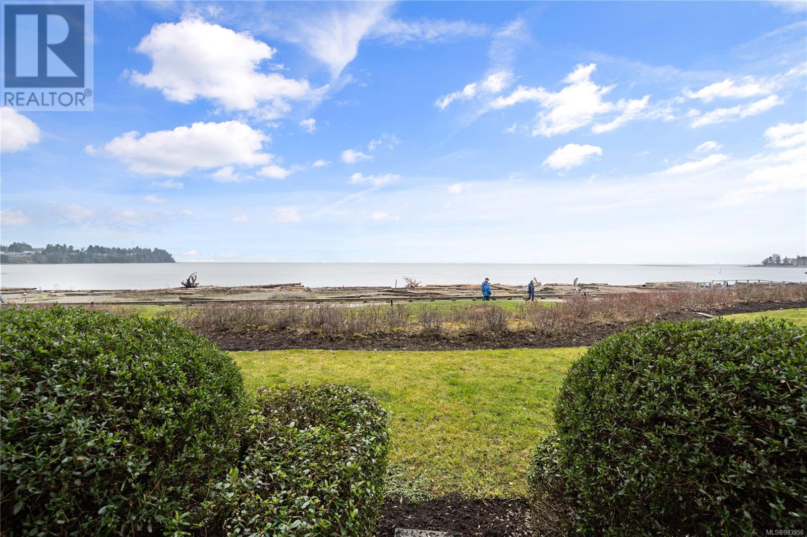 113/114D 181 Beachside Dr, Parksville real estate listing 983956