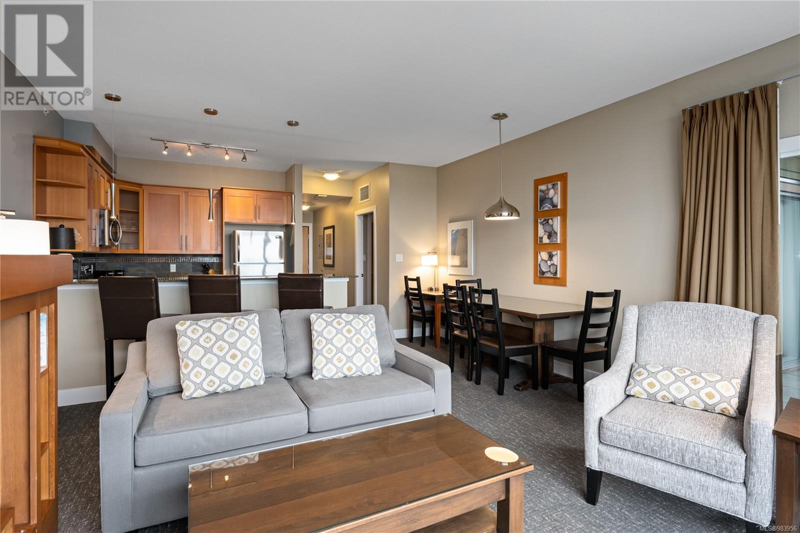 113/114D 181 Beachside Dr, Parksville real estate listing 983956