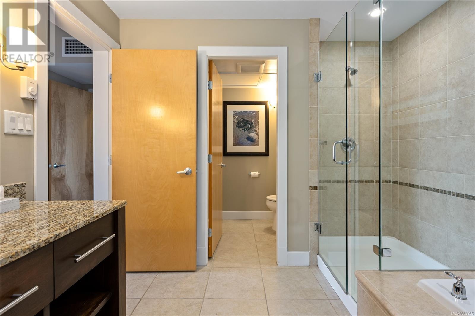 113/114D 181 Beachside Dr, Parksville real estate listing 983956