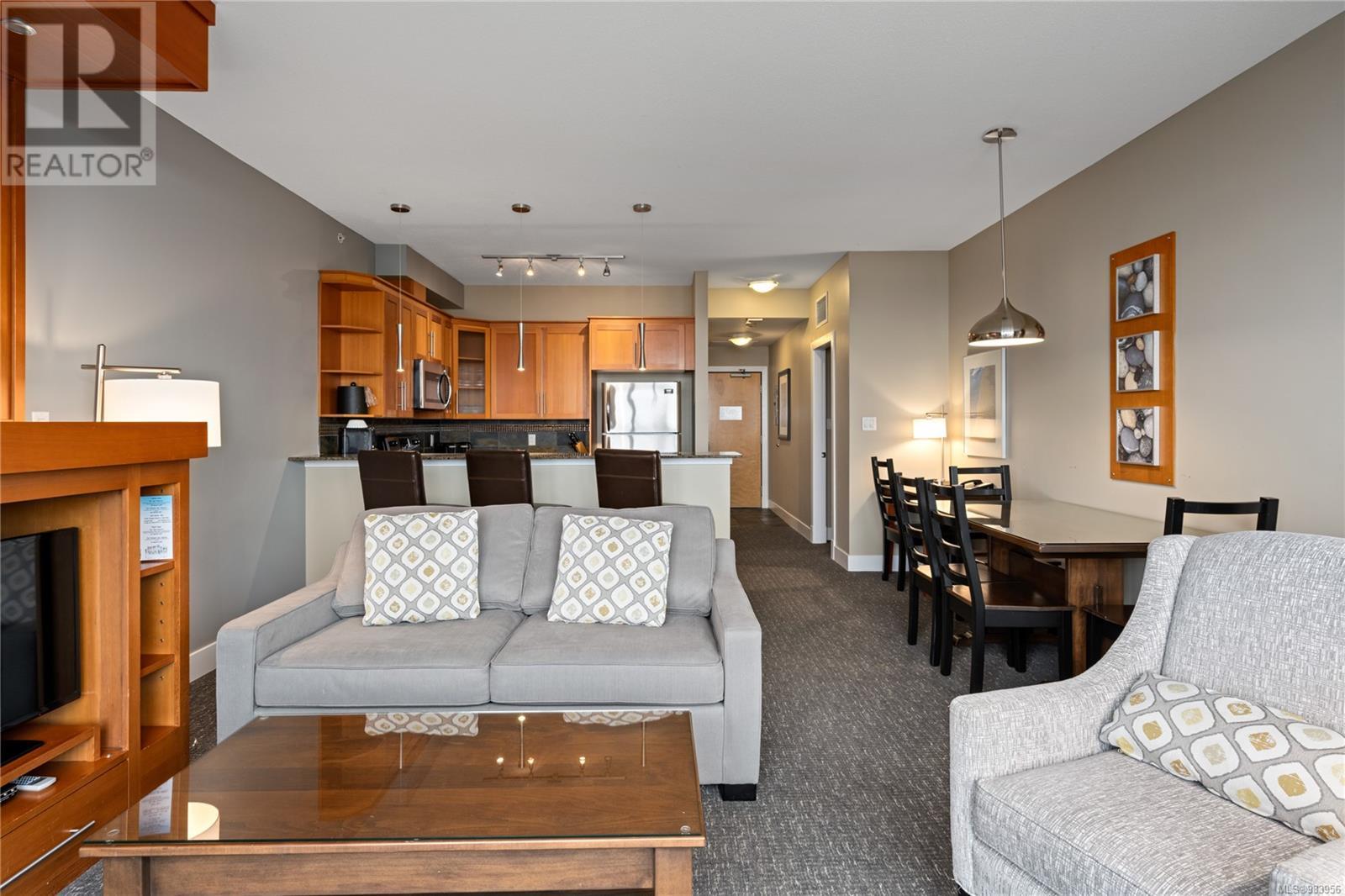 113/114D 181 Beachside Dr, Parksville real estate listing 983956