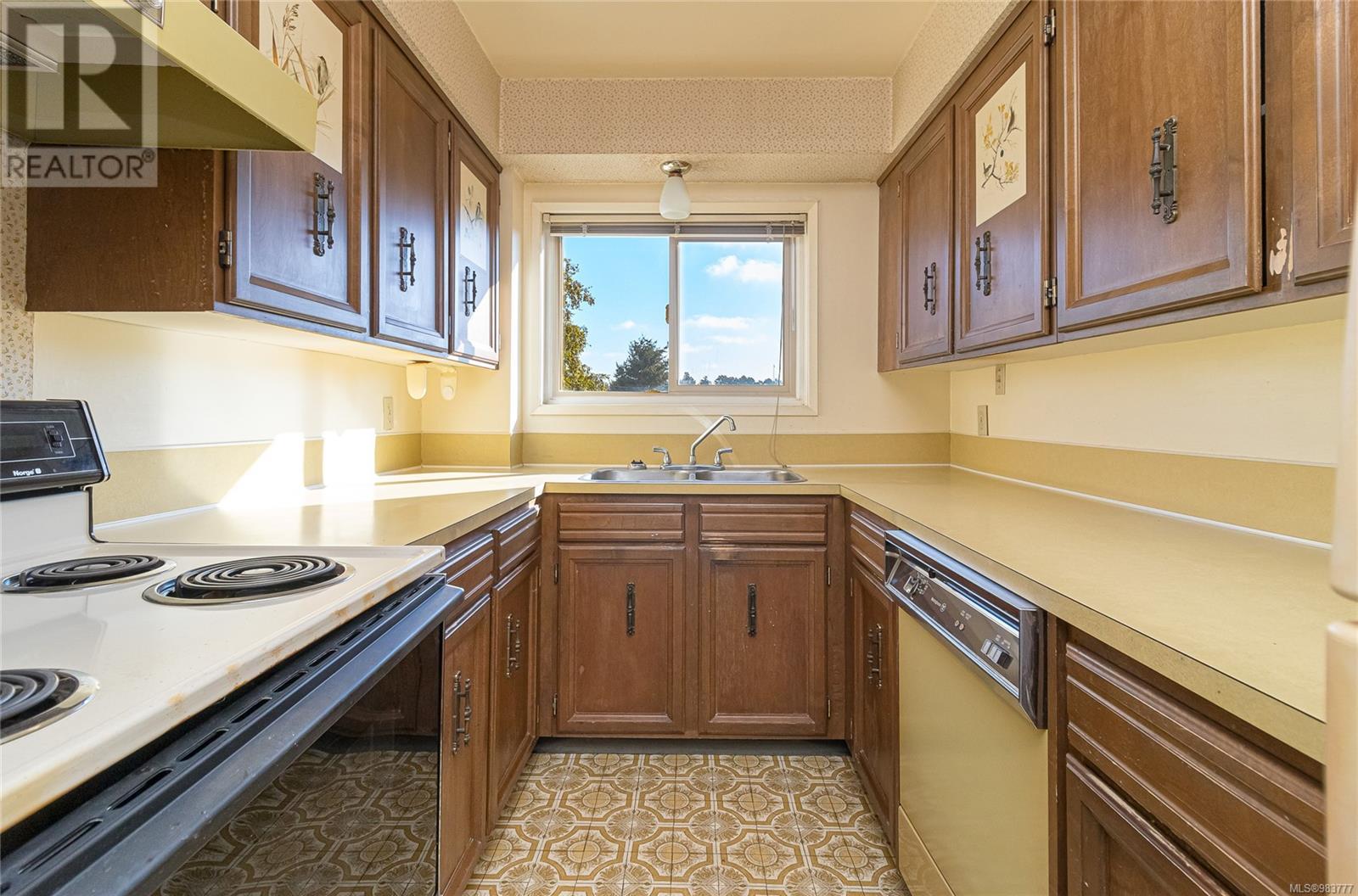 401 36 South Turner Street, Victoria