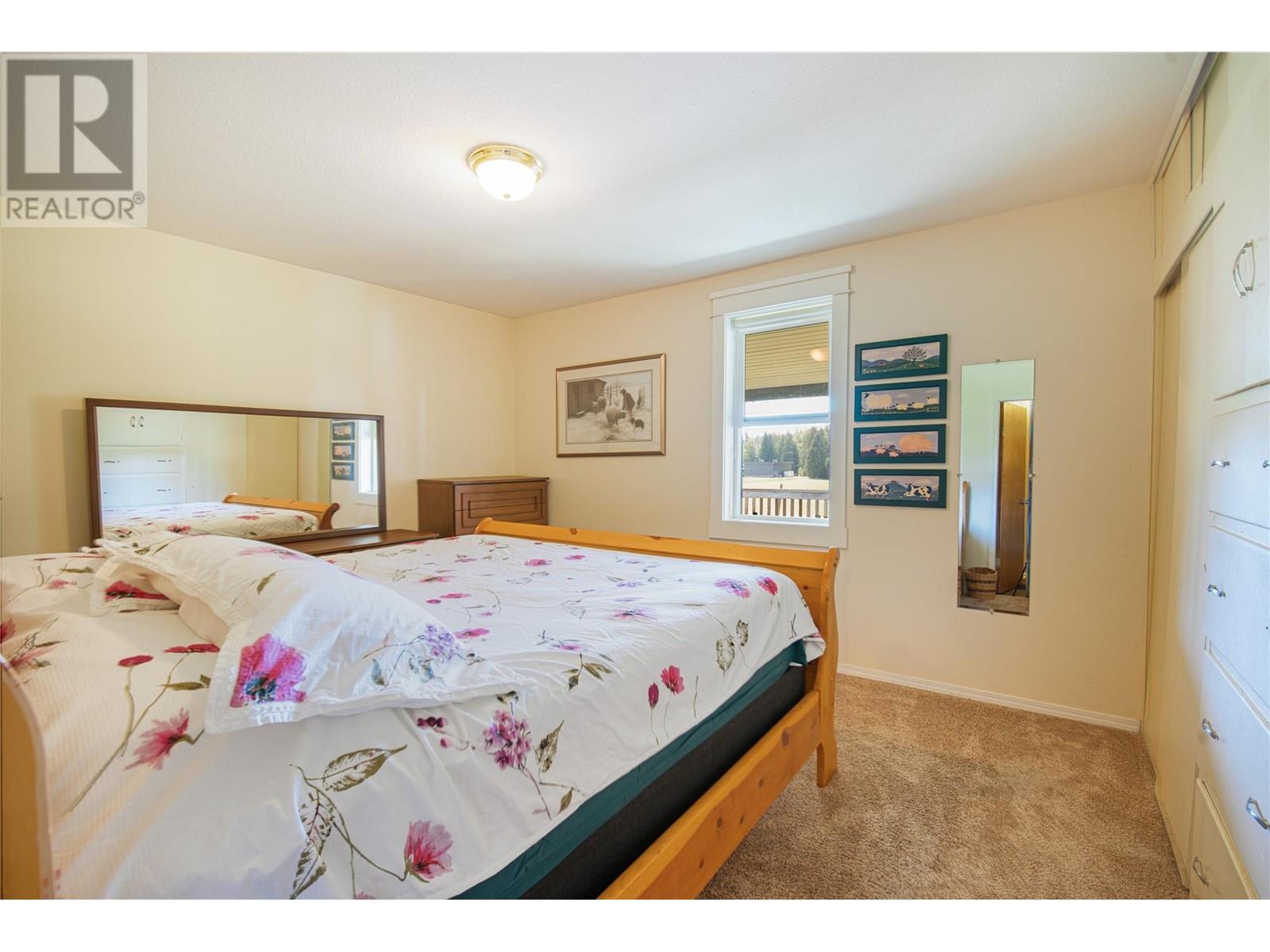 Photo 18 of 9982 97 B Highway, Enderby BC