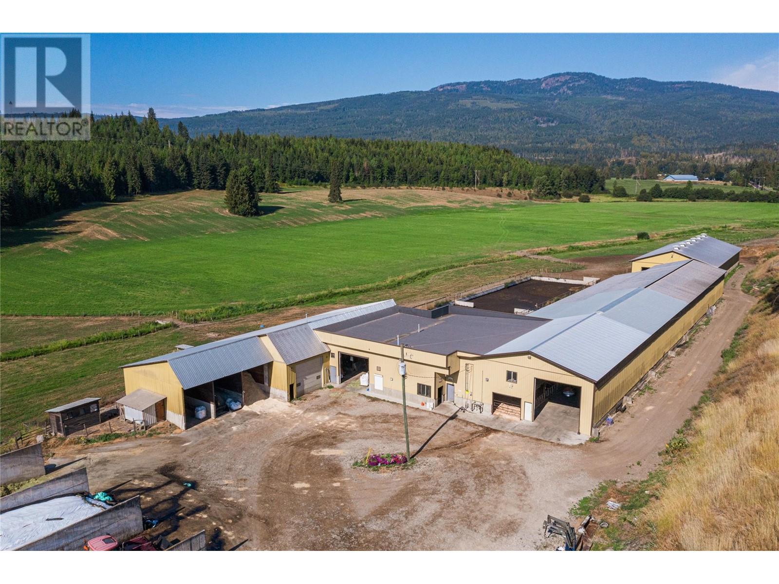 Photo 20 of 9982 97 B Highway, Enderby BC