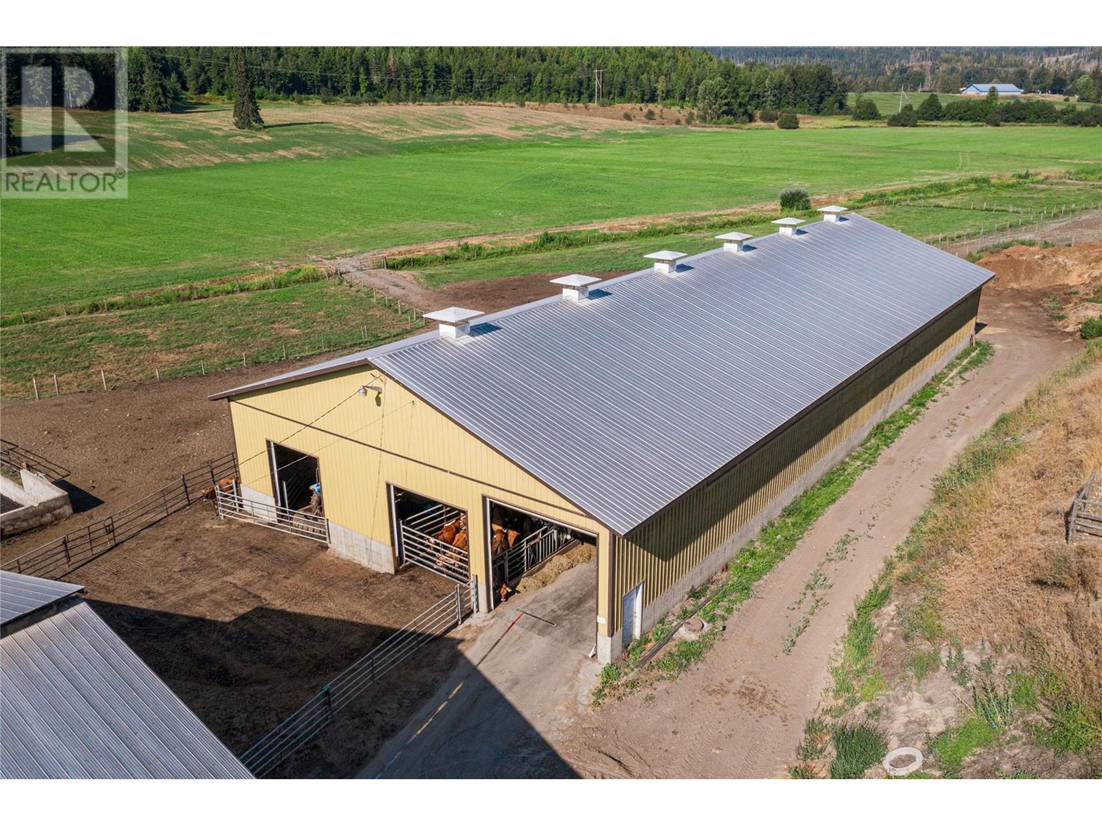 Photo 13 of 9982 97 B Highway, Enderby BC