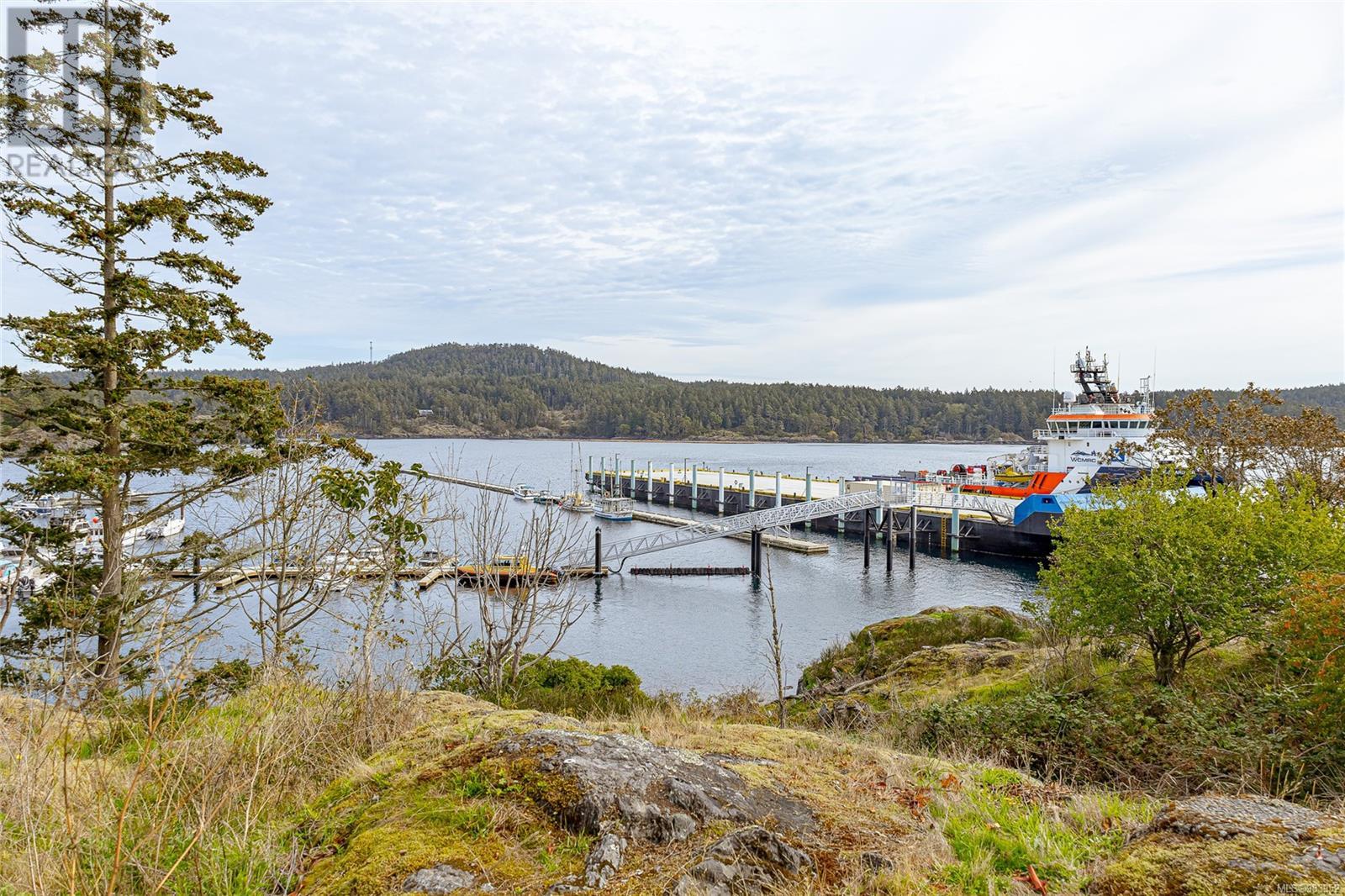  800 Sunset Point, Sooke