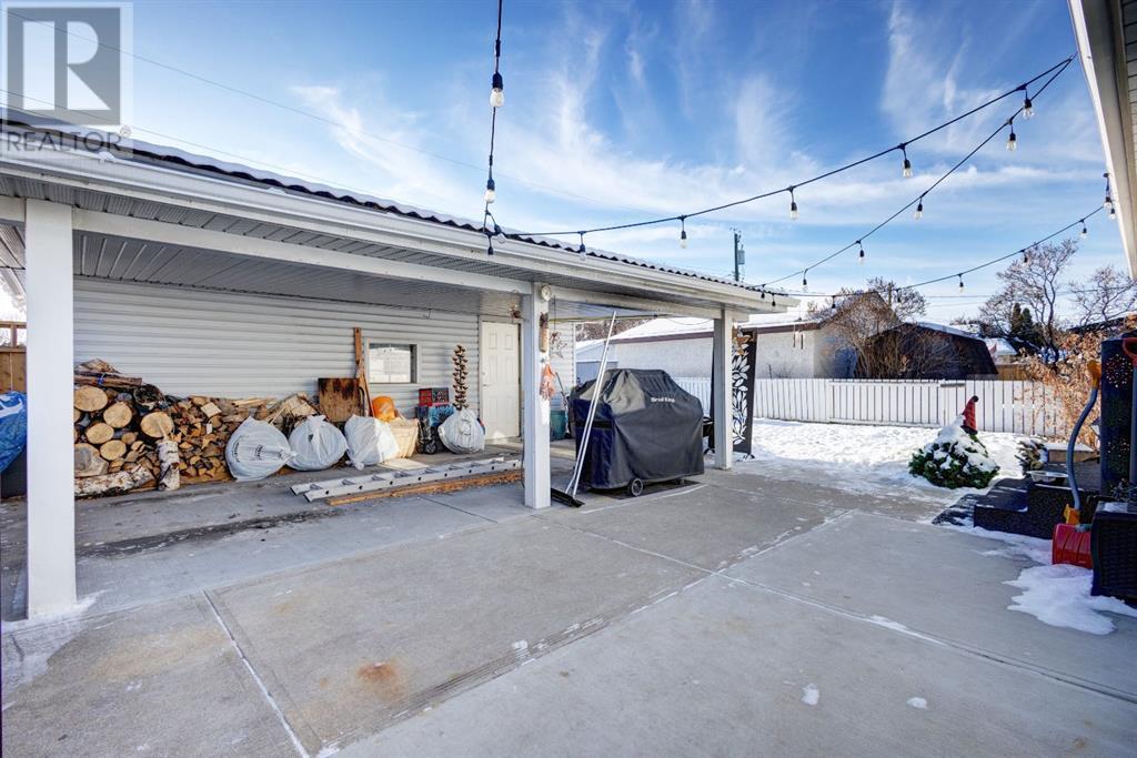 Single Family House Bungalow for Sale in  Lake Sylvan Drive SE Bonavista Downs Calgary 