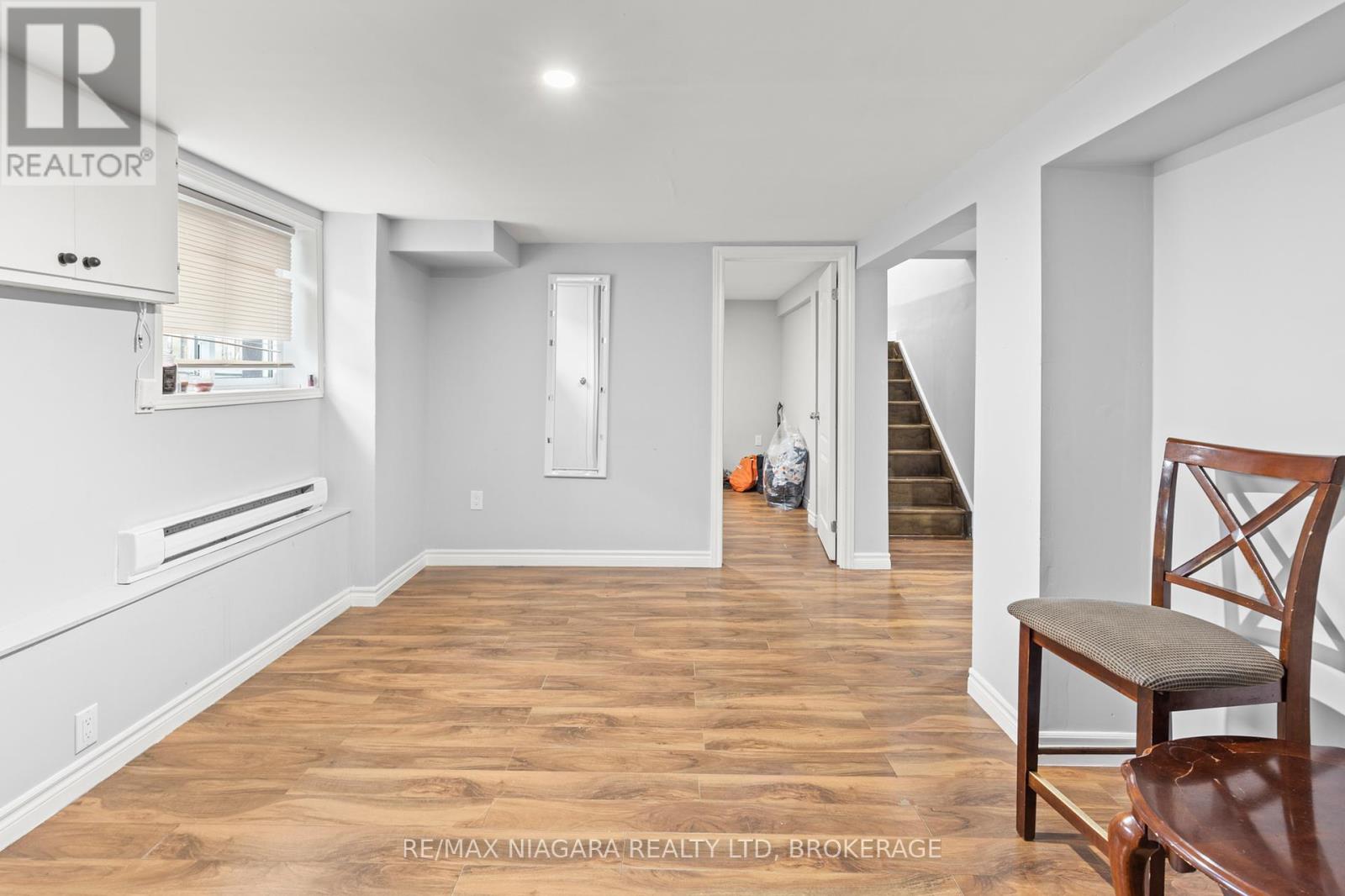 Photo 17 of 130 Killaly Street E, Port Colborne ON