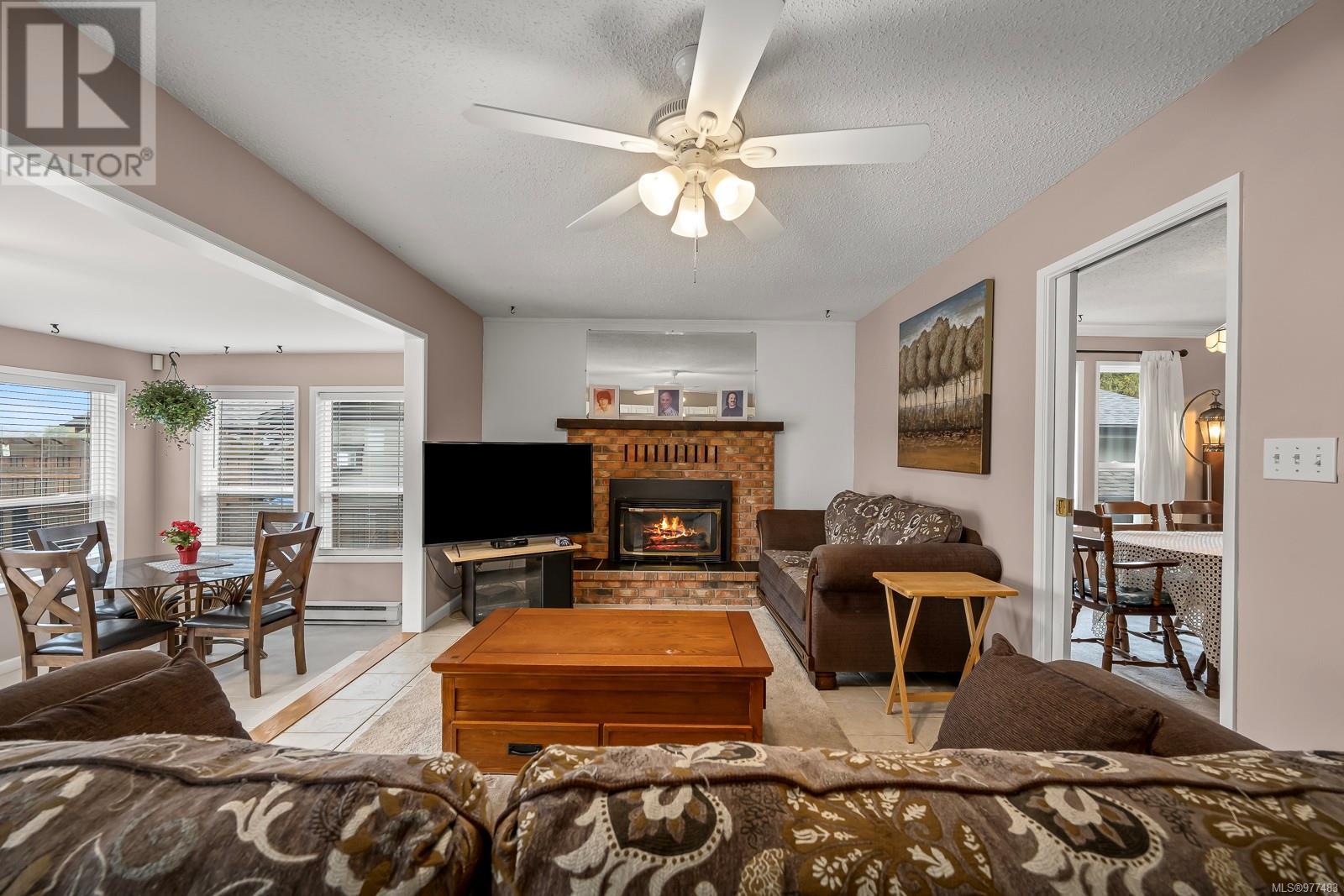 1199 Williams Rd, Courtenay real estate listing 977483