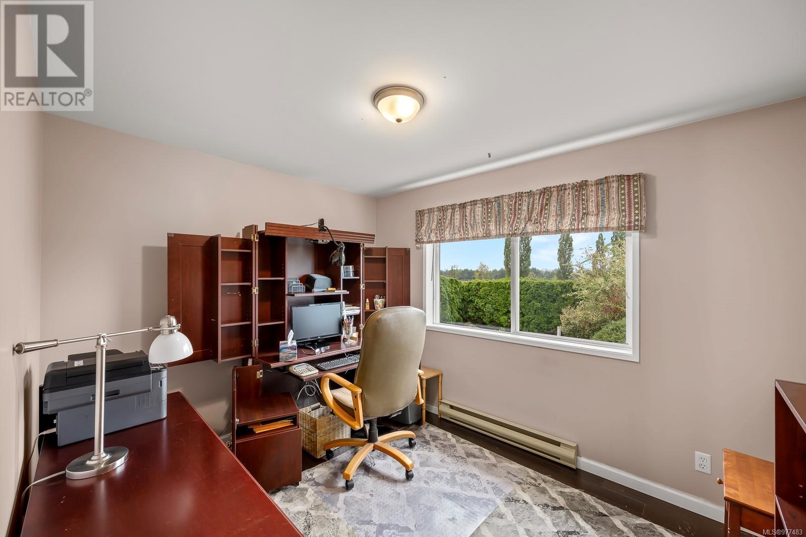 1199 Williams Rd, Courtenay real estate listing 977483