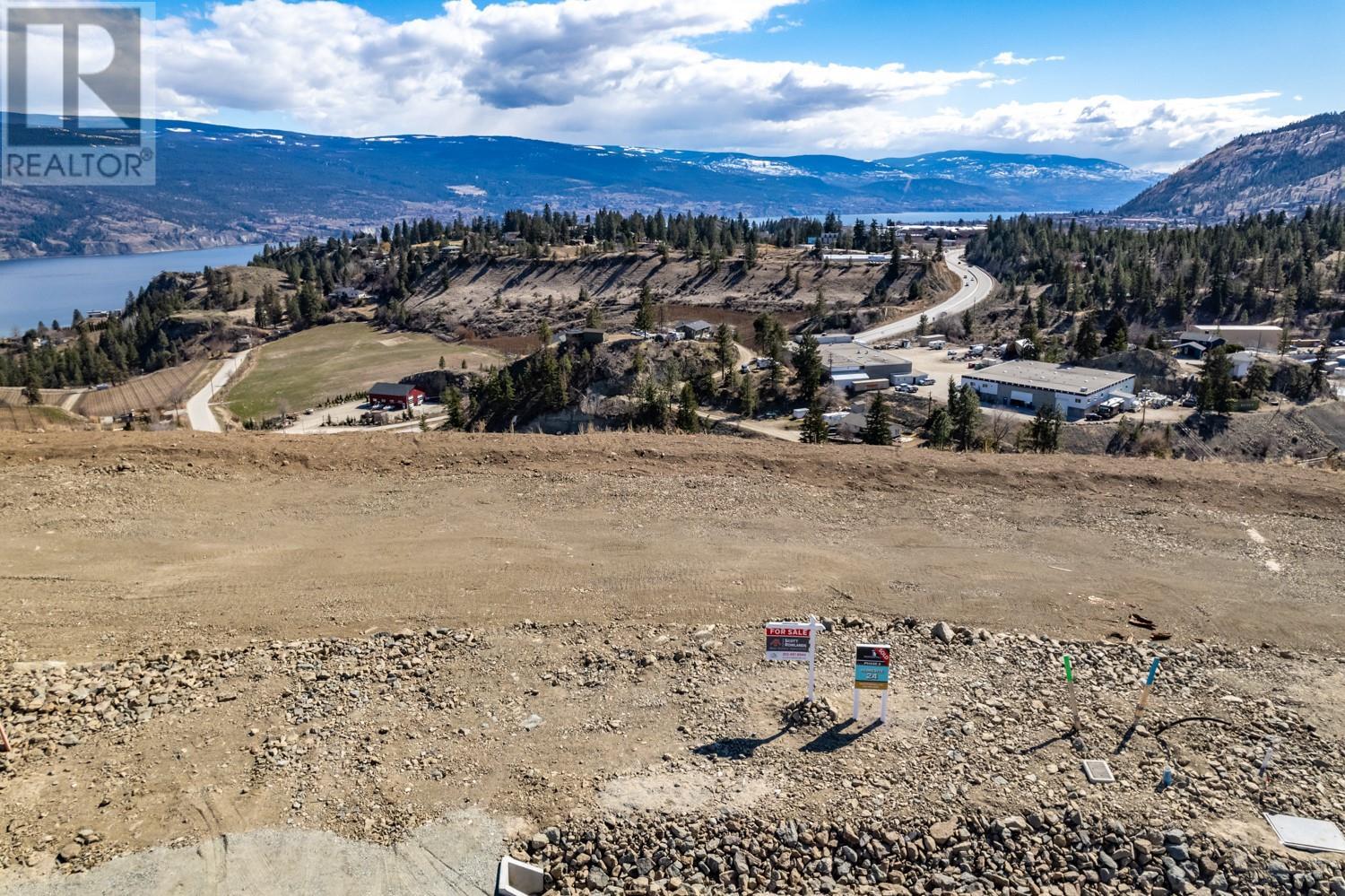 18665 Mckenzie Court, Summerland