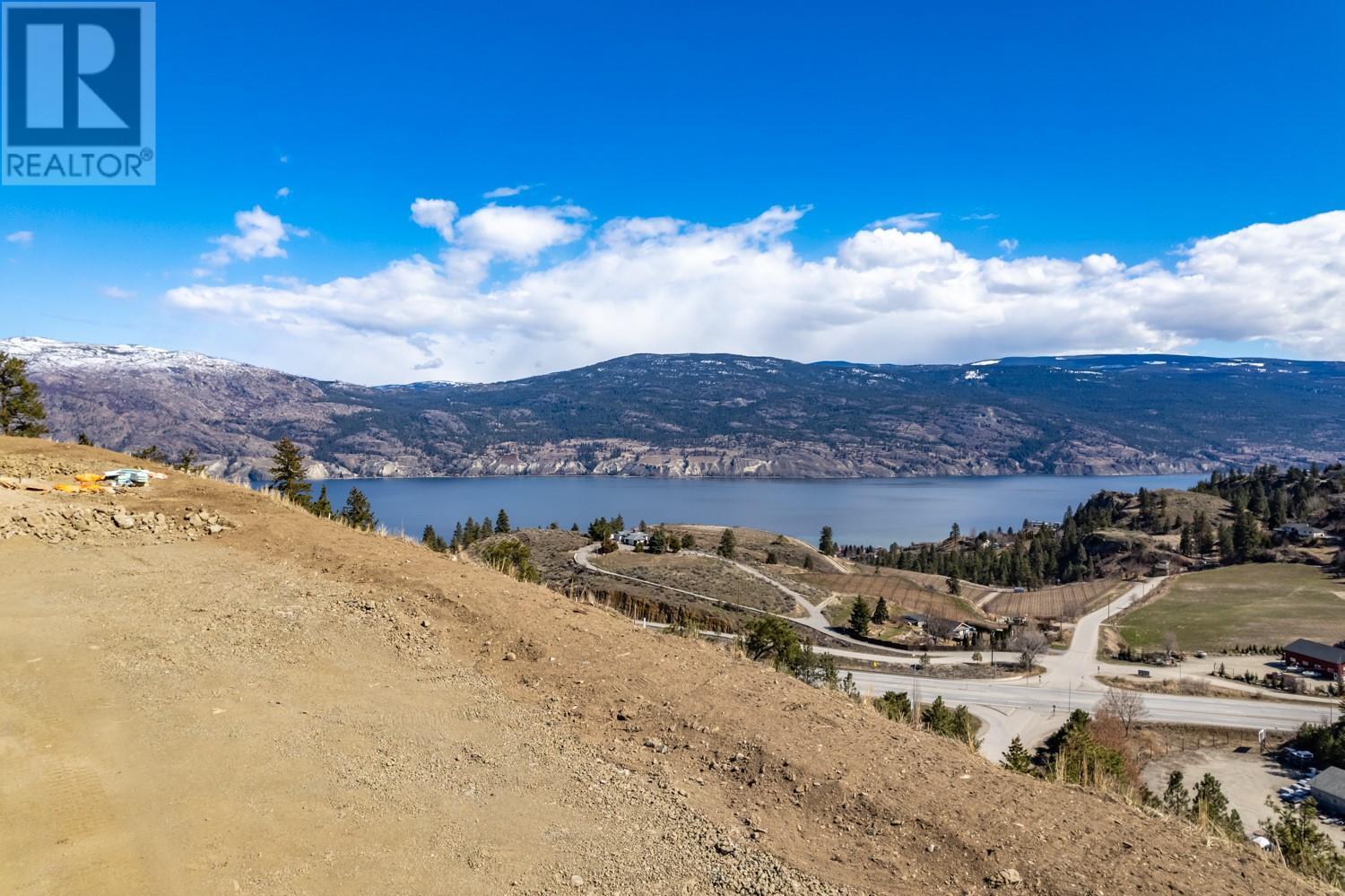 18665 Mckenzie Court, Summerland