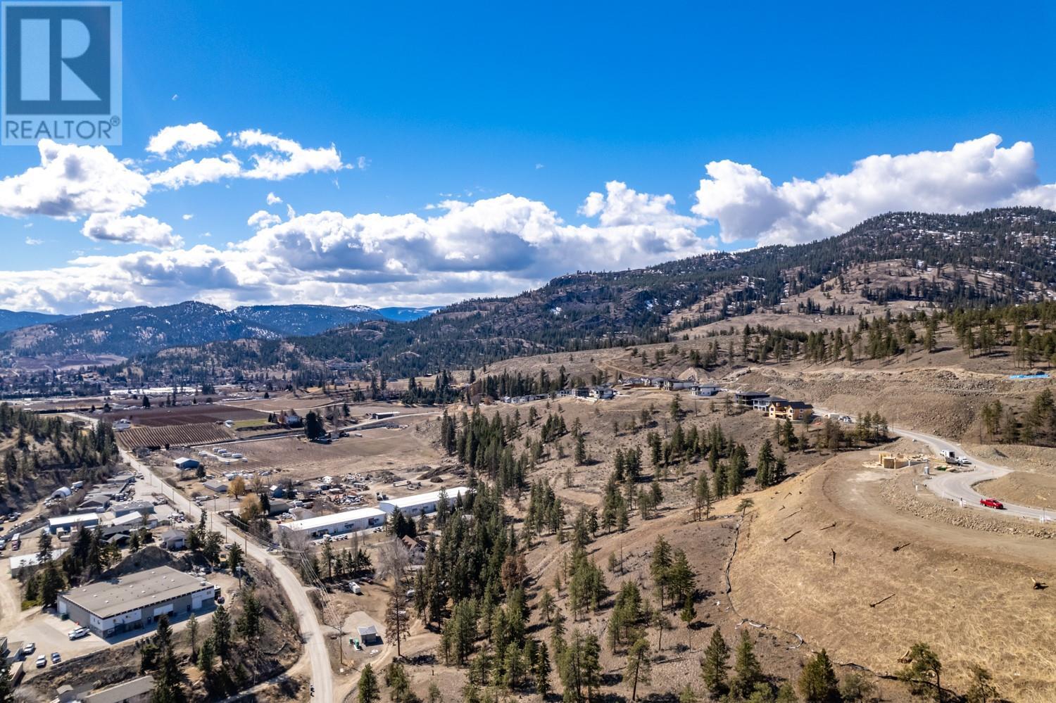 18665 Mckenzie Court, Summerland