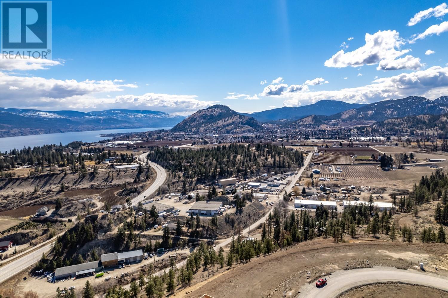 18665 Mckenzie Court, Summerland