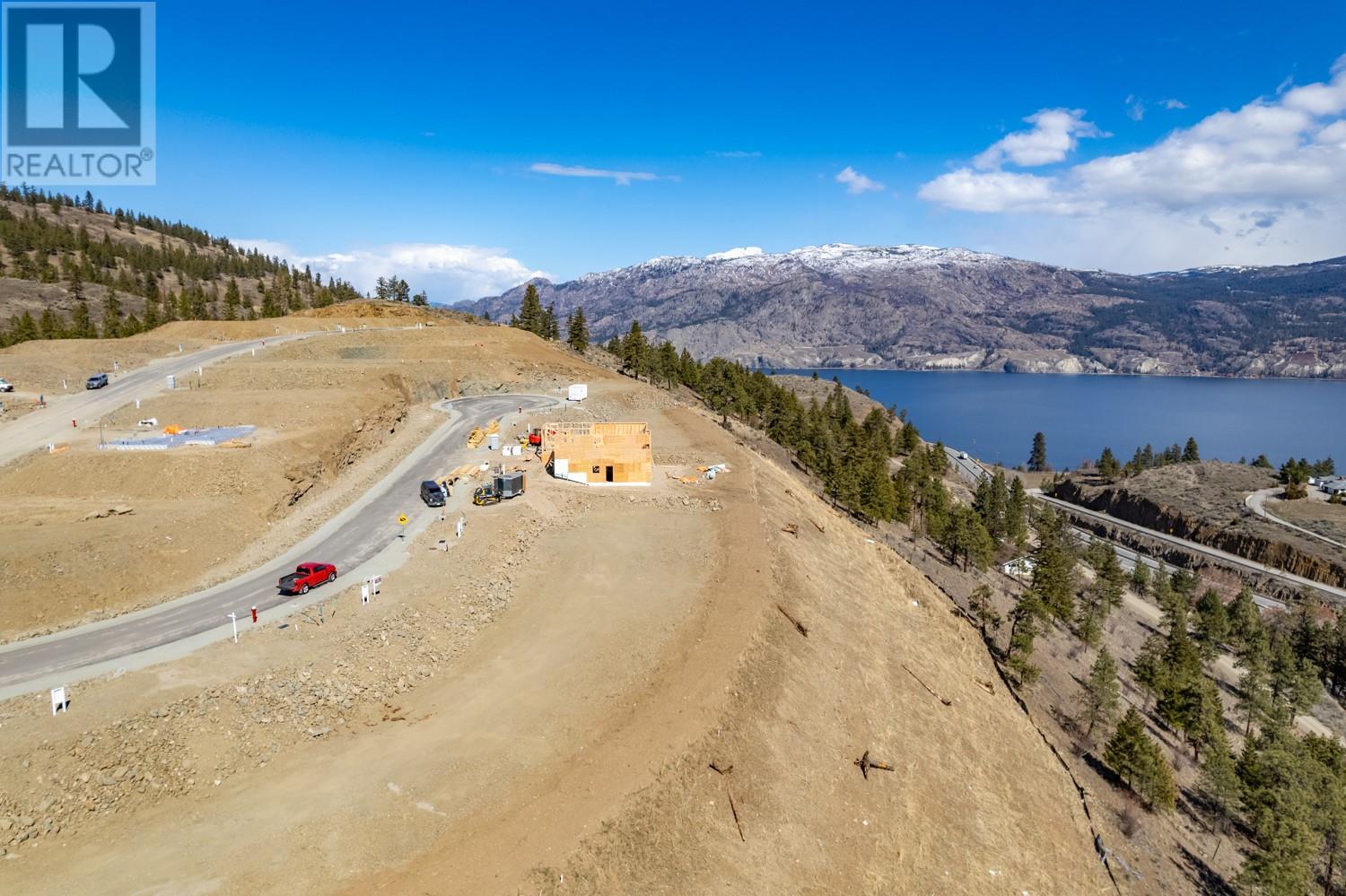 18665 Mckenzie Court, Summerland