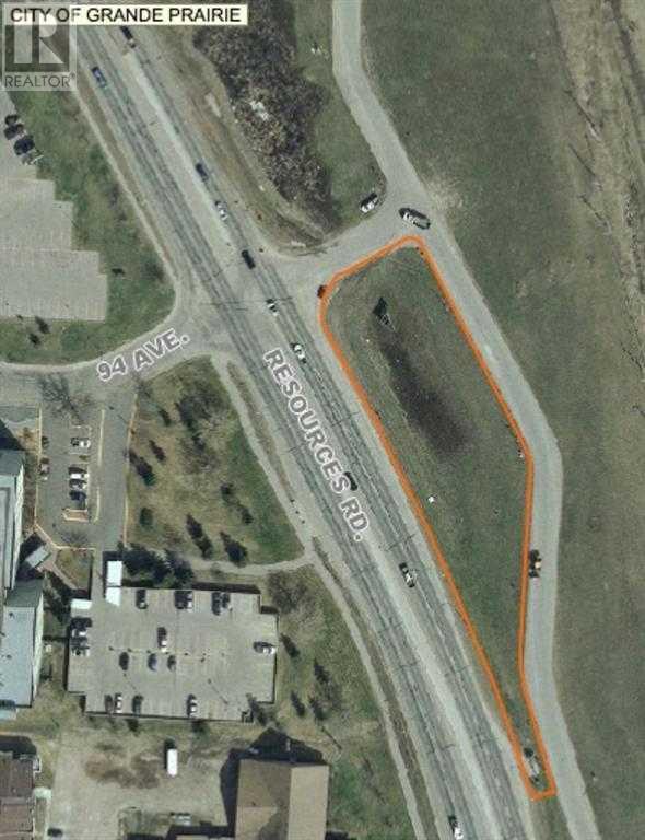Photo 4 of 3 9305 Resources Road, Grande Prairie AB