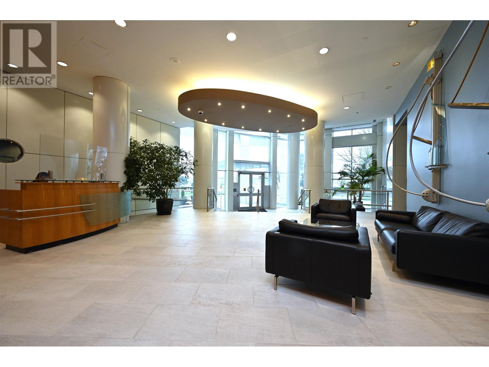 2002 1201 MARINASIDE CRESCENT, Vancouver real estate listing R2953499