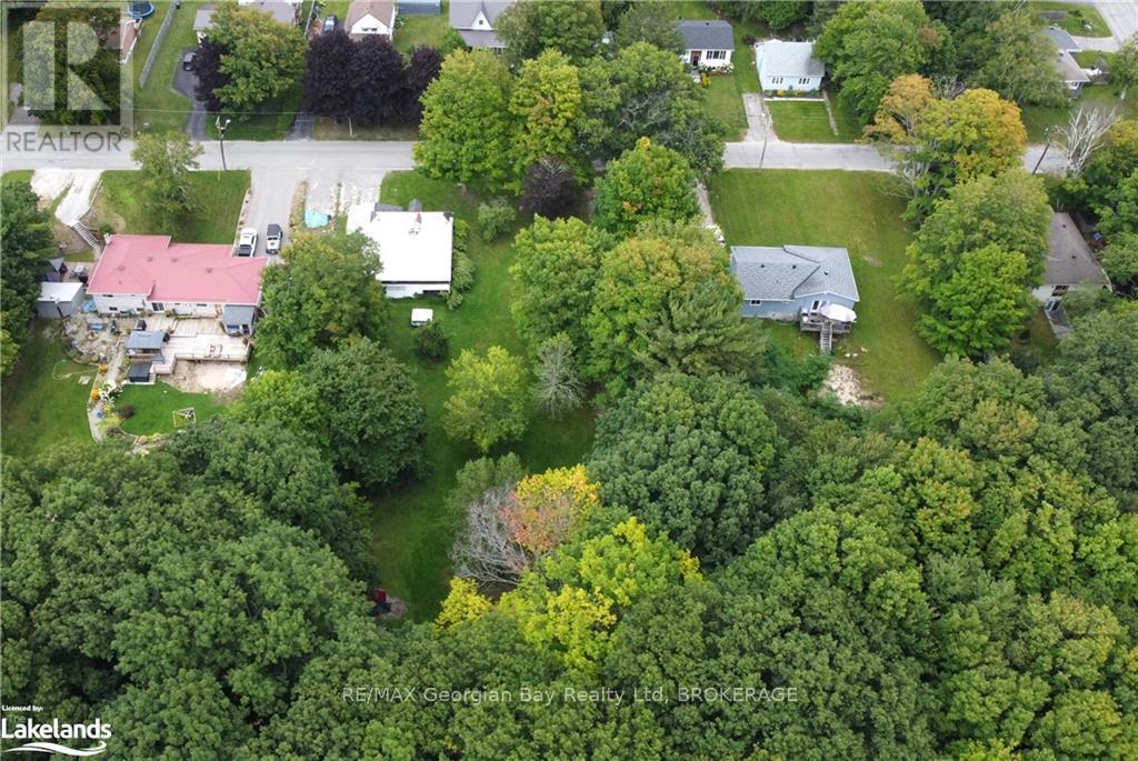 Photo 4 of 284 Church Street, Penetanguishene ON