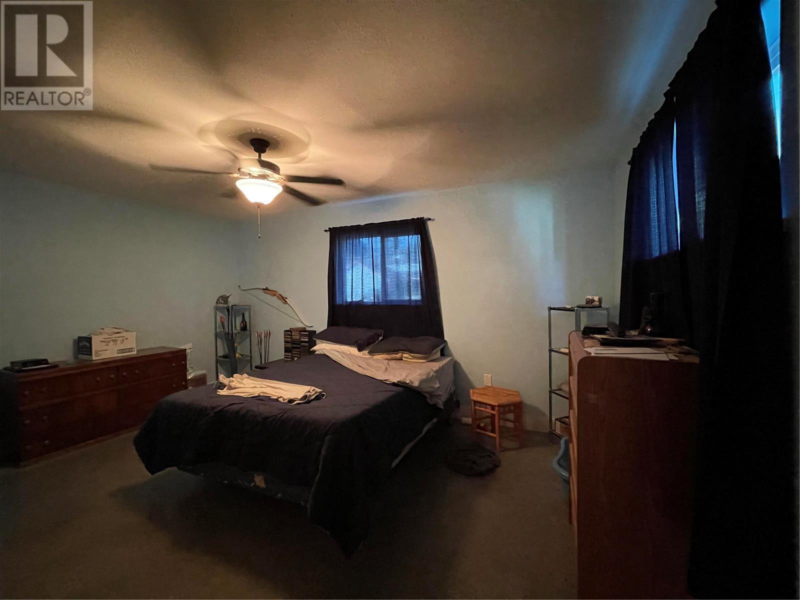 5763 Ponderosa Road, Falkland