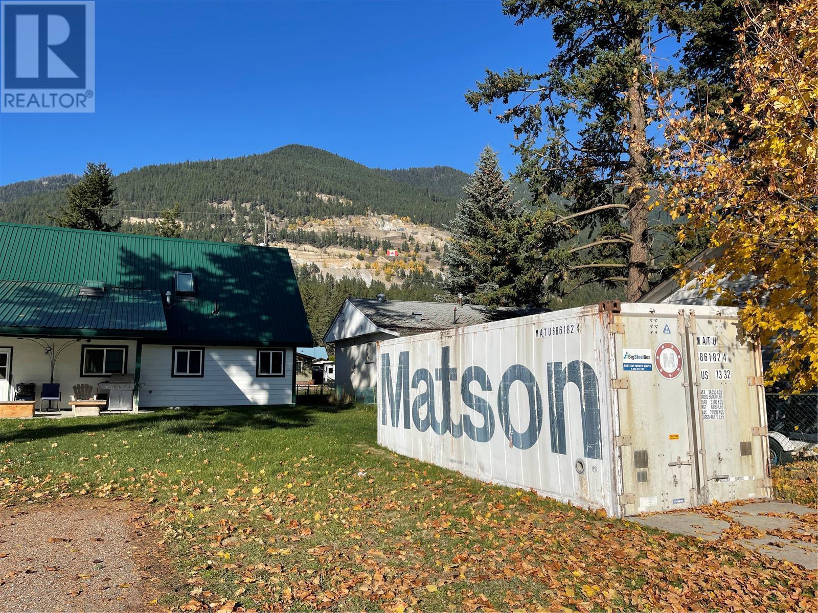 5763 Ponderosa Road, Falkland