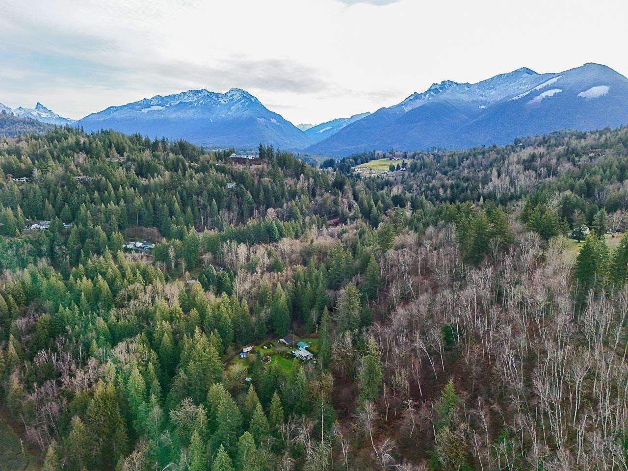 6183 RYDER LAKE ROAD, Ryder Lake, Chilliwack