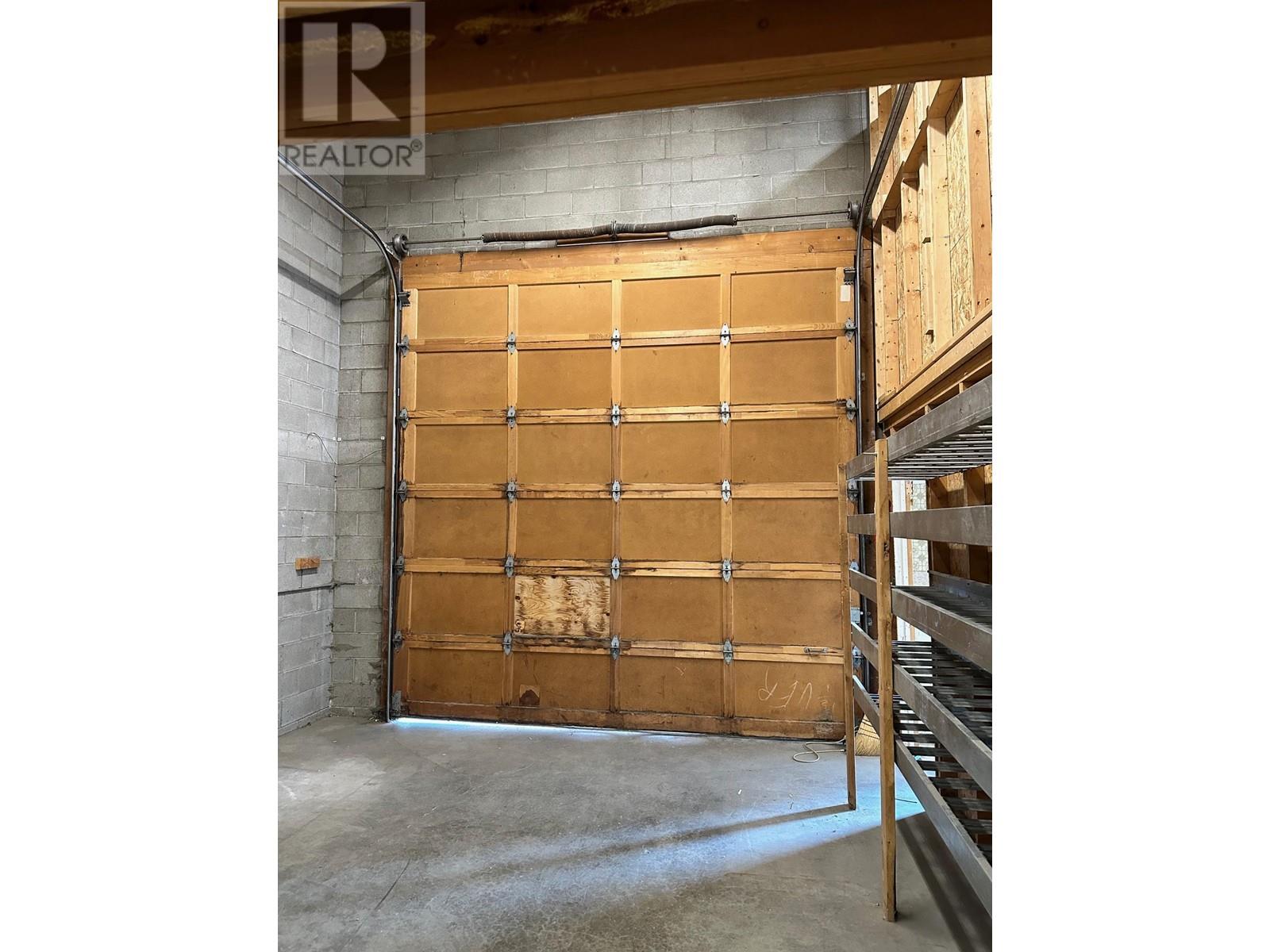 Photo 3 of 2805 44 Avenue Unit B, Vernon BC