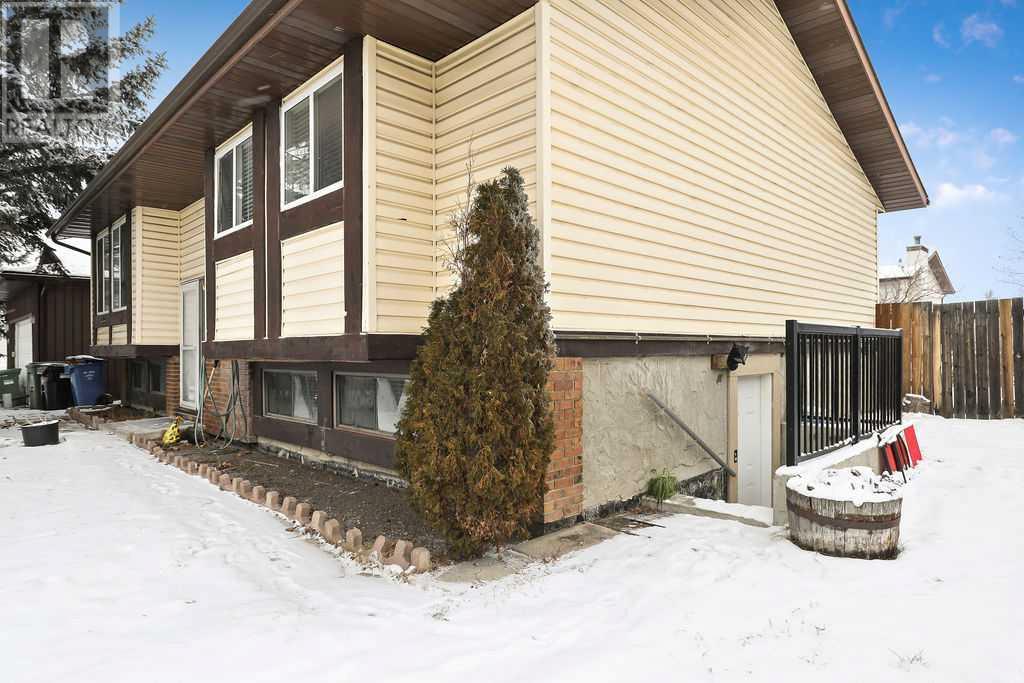 Single Family House Bi-level for Sale in   Street NE Whitehorn Calgary 