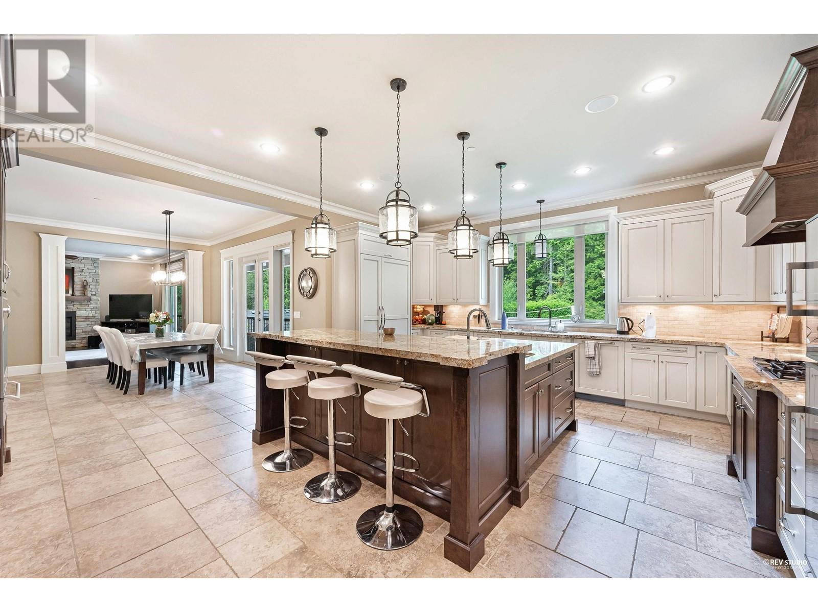 3279 BLACK BEAR WAY, Anmore real estate listing R2952941