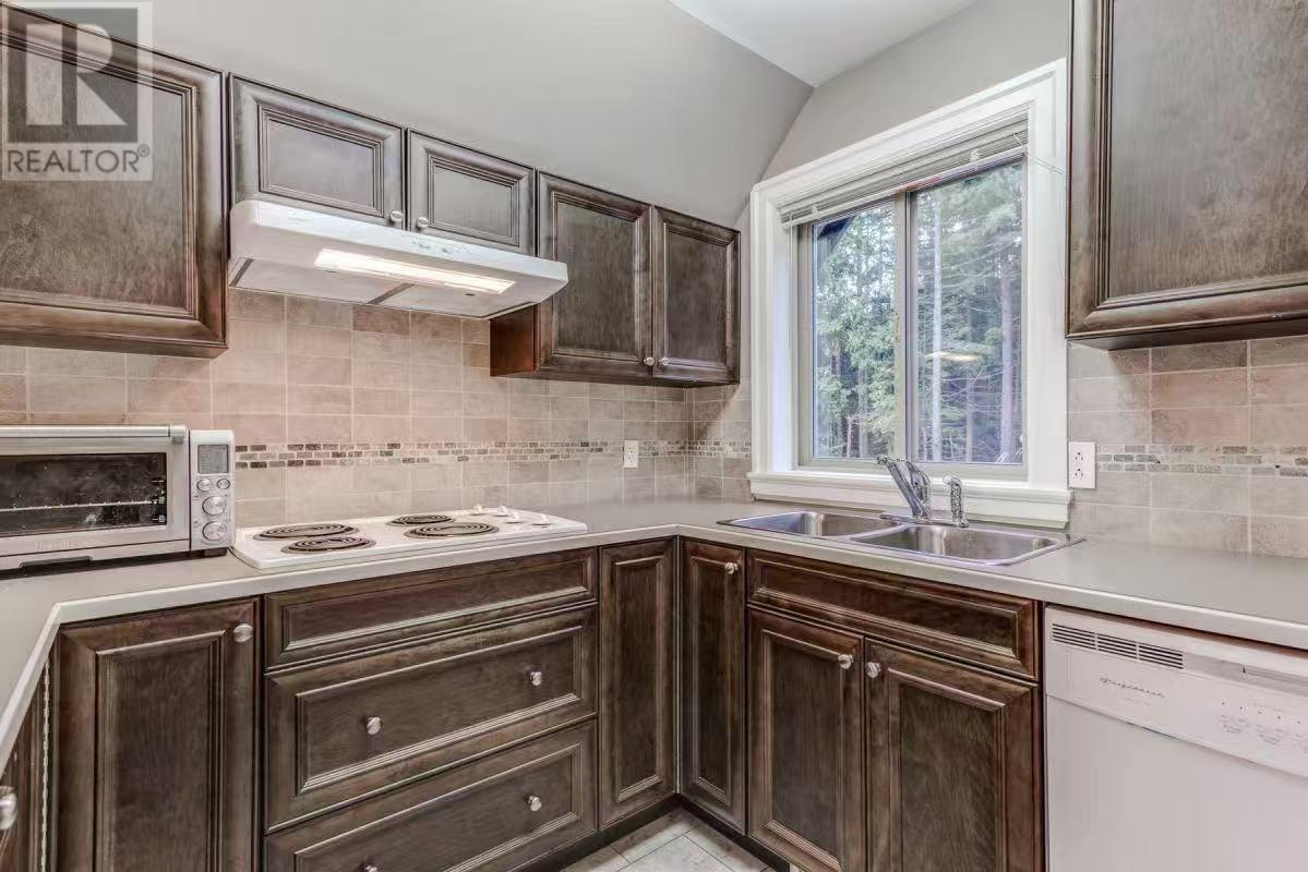 3279 BLACK BEAR WAY, Anmore real estate listing R2952941