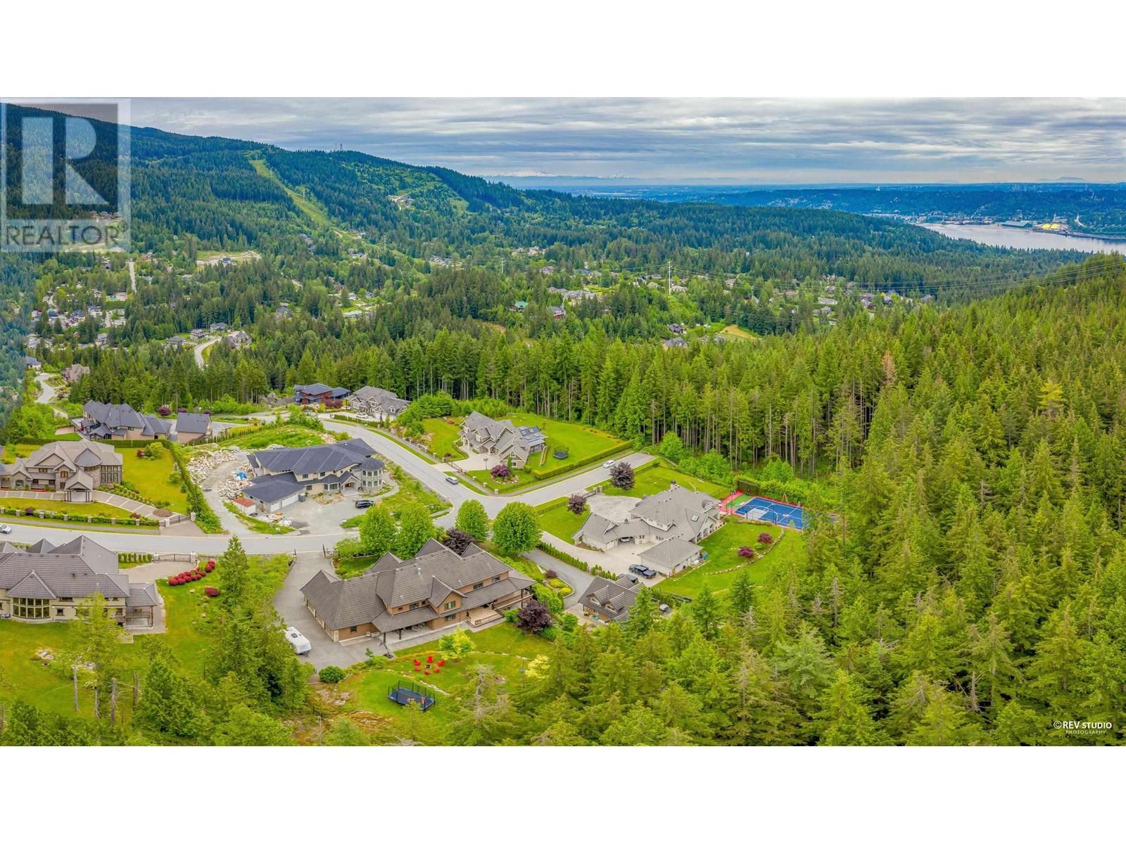 3279 BLACK BEAR WAY, Anmore real estate listing R2952941