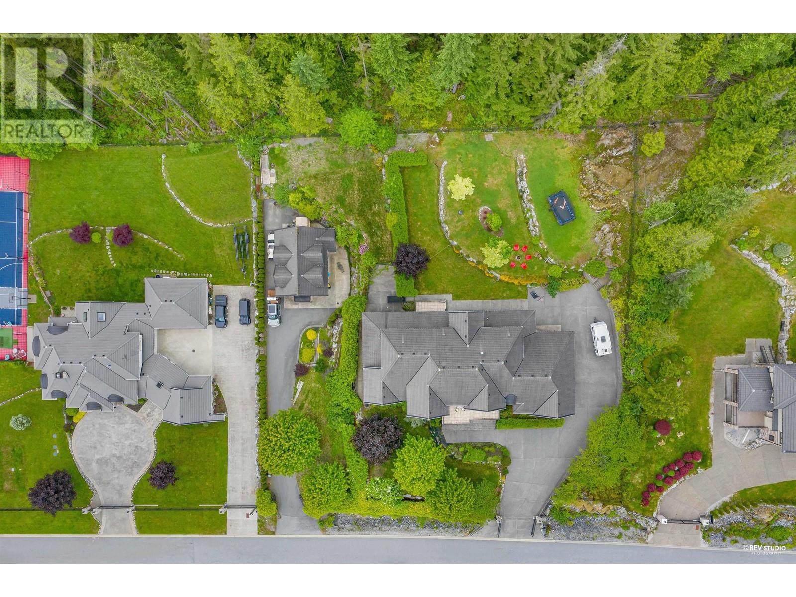 3279 BLACK BEAR WAY, Anmore real estate listing R2952941