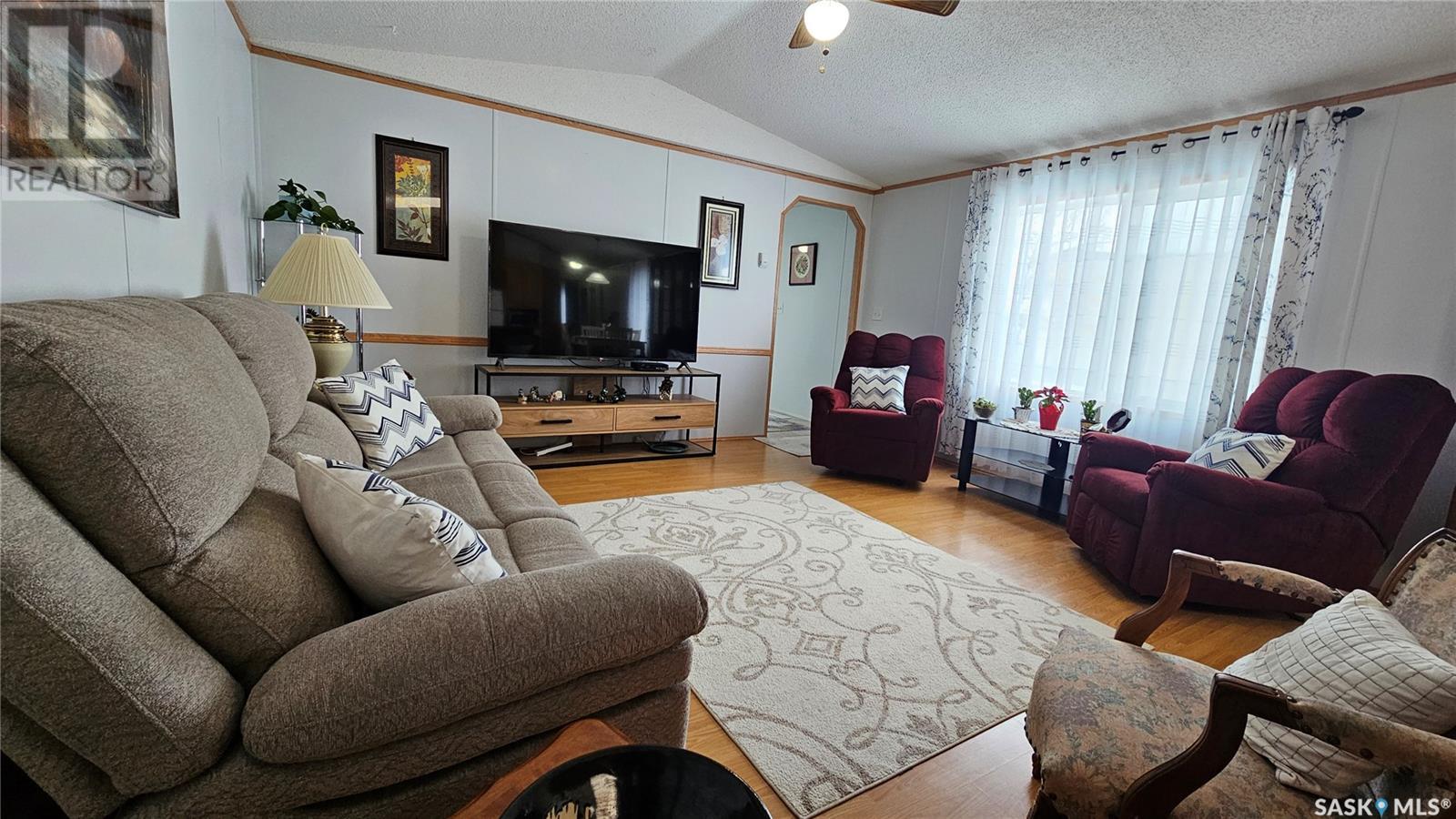 Single Family House Mobile Home for Sale in  Prairie Sun COURT Swift Current 