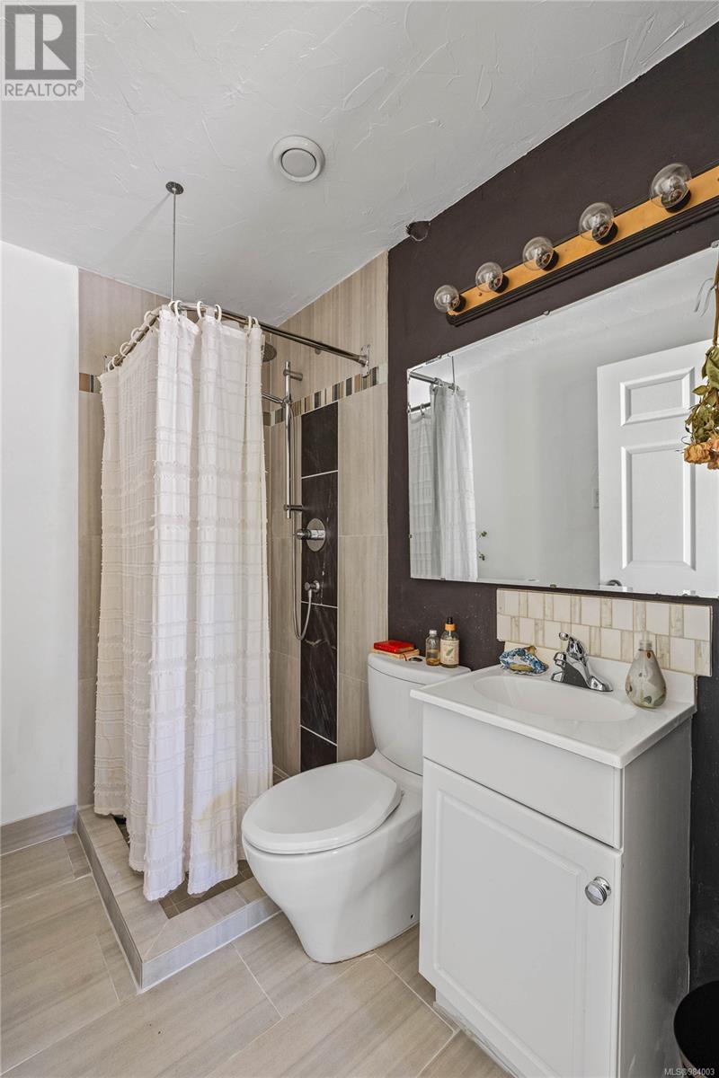  142 Park Drive, Salt Spring