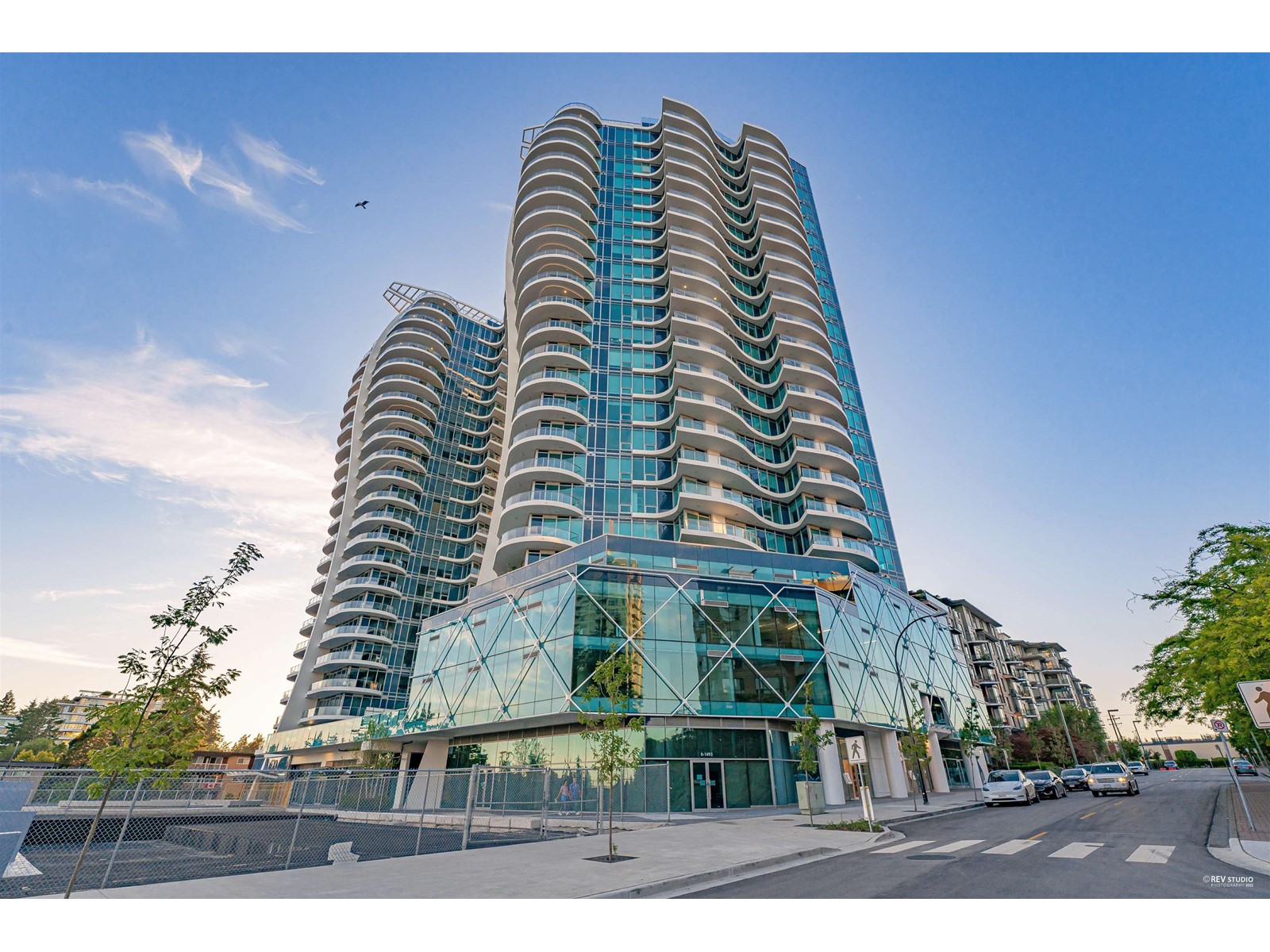 1203 1501 FOSTER STREET, White Rock real estate listing R2954246