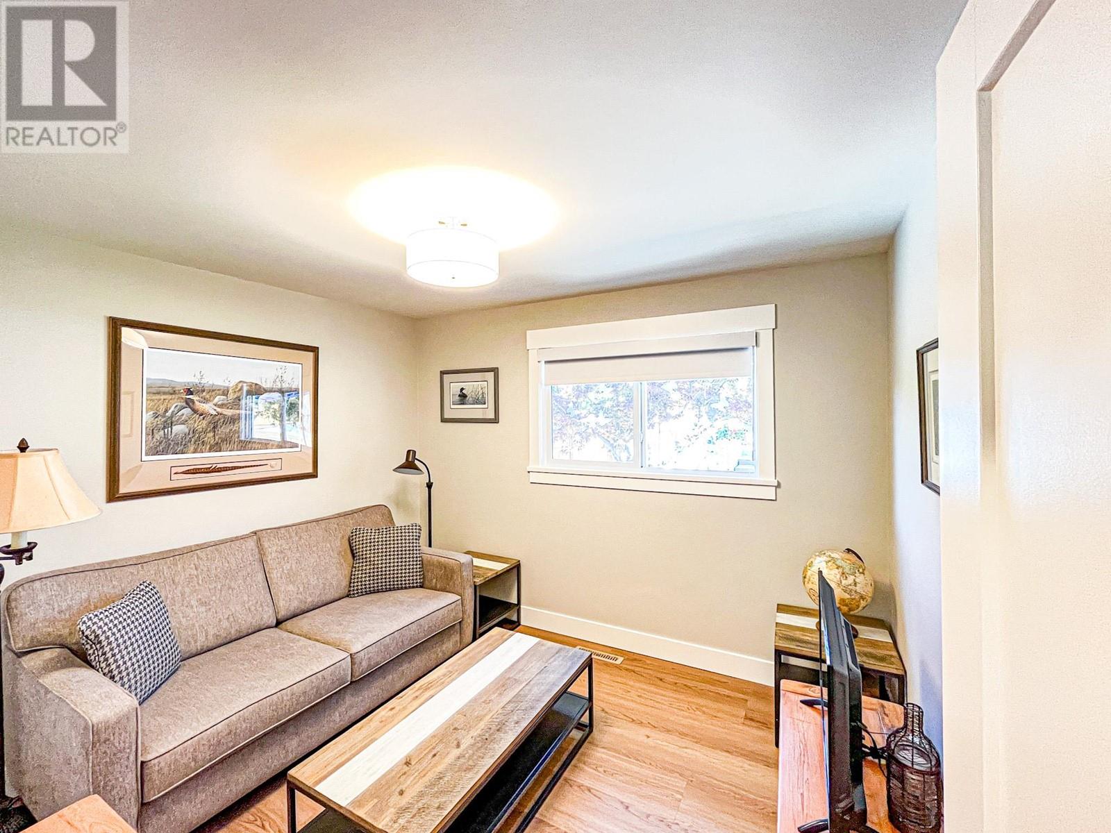 7812 GRAVENSTEIN Drive, Osoyoos