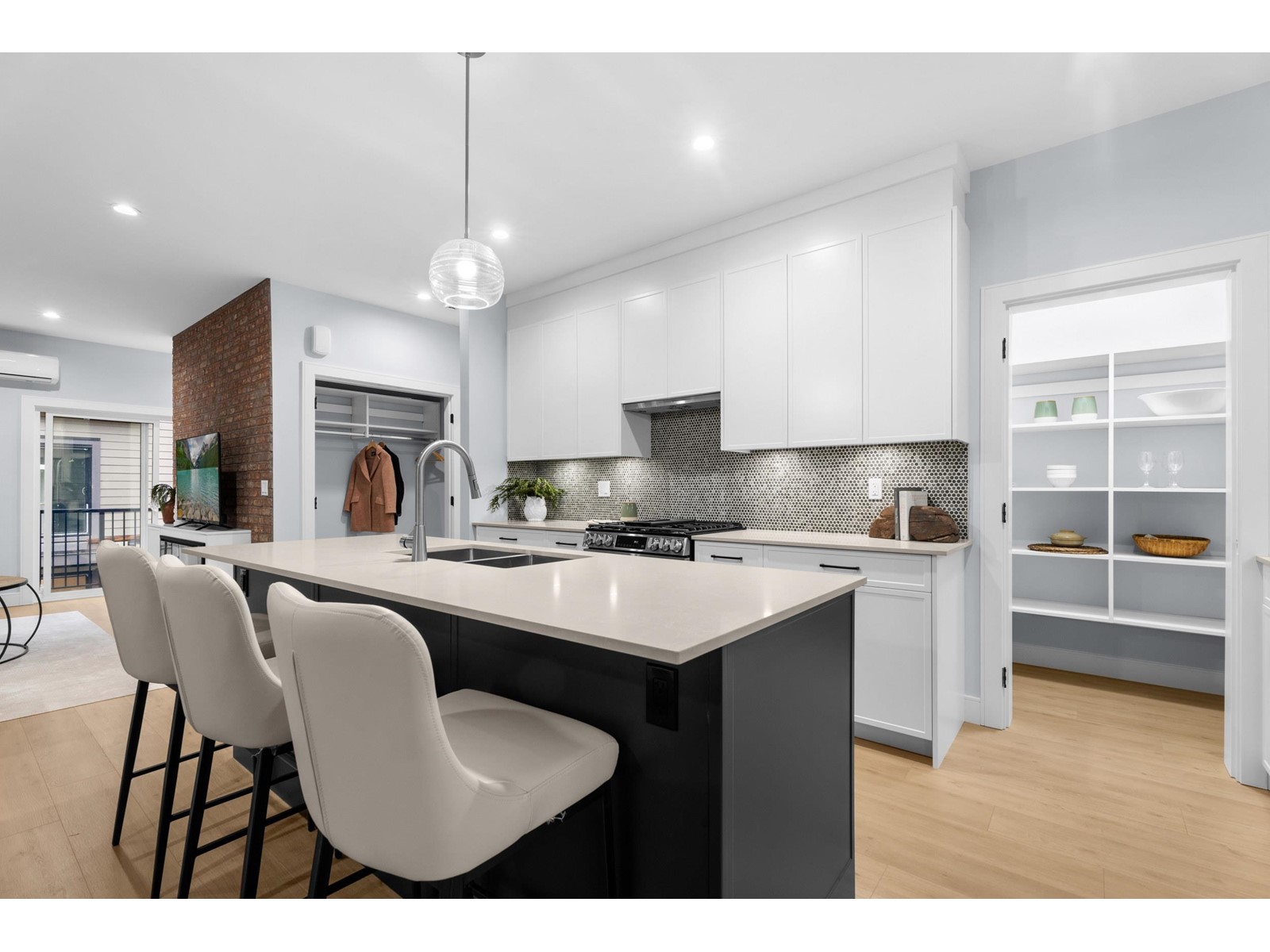 30 9688 182A STREET, Surrey