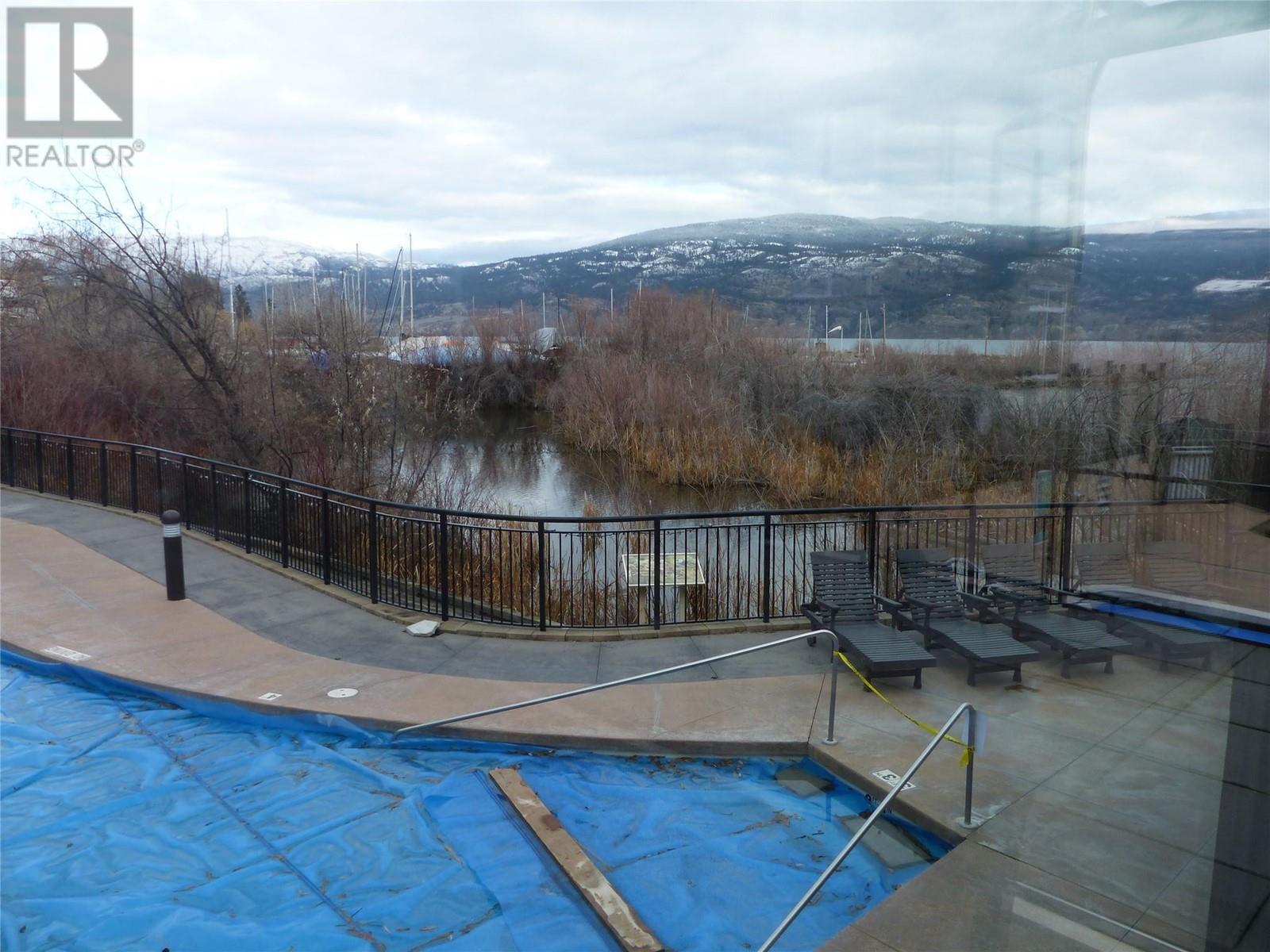 13011 Lakeshore Drive S Unit# 120, Summerland