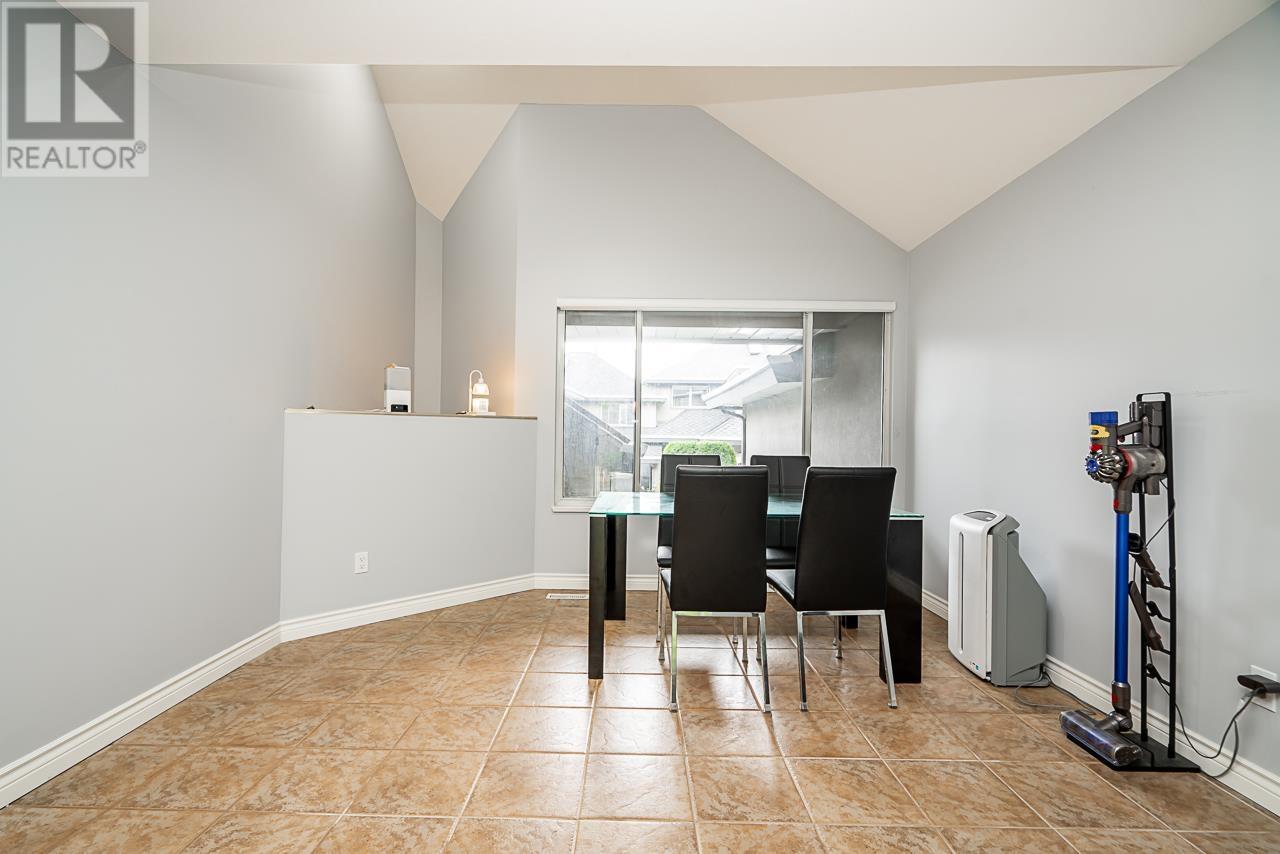 10 2990 PANORAMA DRIVE, Coquitlam