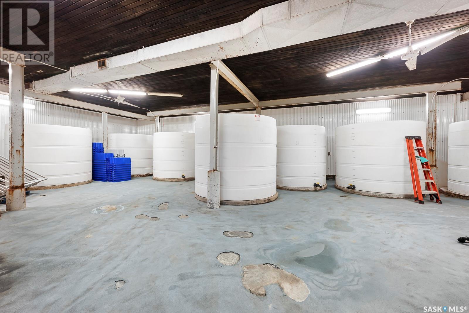 Photo 6 of 215 River Street, Lumsden SK